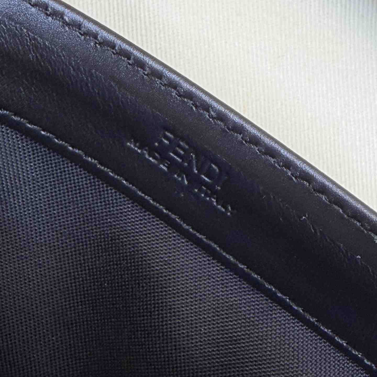 Fendi FF Diamonds Continental With Chain - DesignerGu