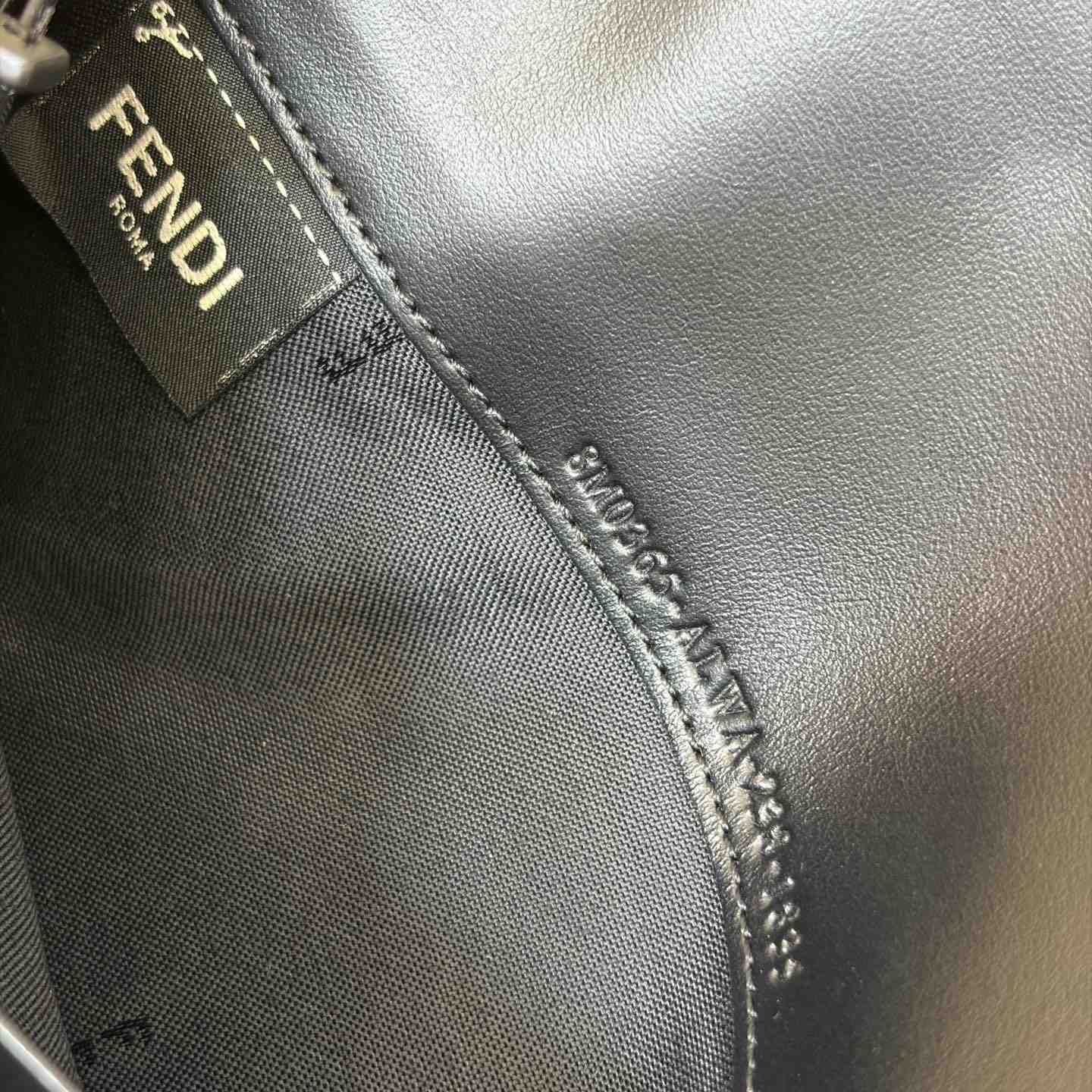 Fendi FF Diamonds Continental With Chain - DesignerGu