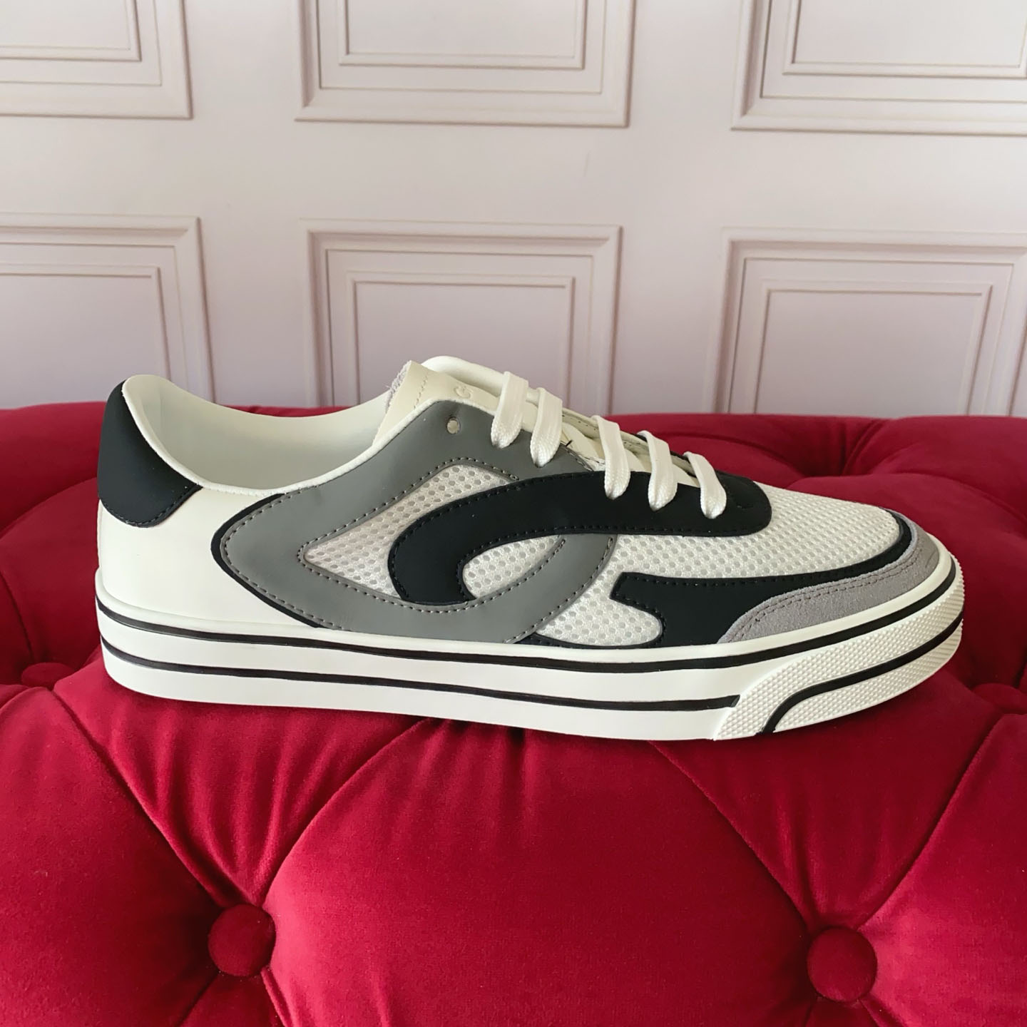 Dolce & Gabbana DG Sailing Leather Sneakers - DesignerGu