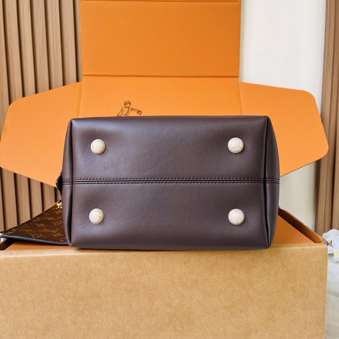 Louis Vuitton Low Key Hobo PM M29068 - DesignerGu