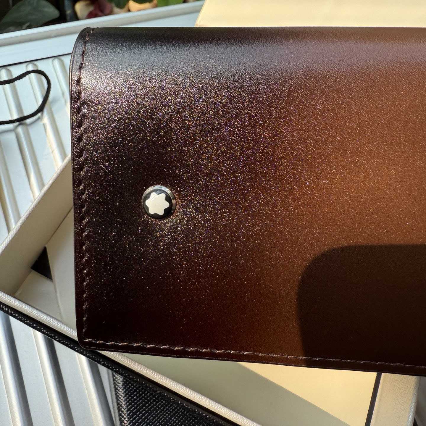 Montblanc Meisterstück Leather 4CC Bifold Cardholder - DesignerGu