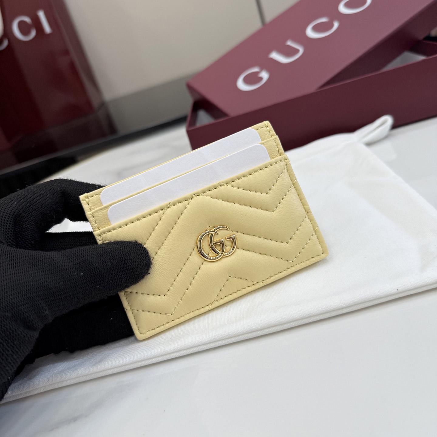 Gucci GG Marmont Card Case 443127 - DesignerGu