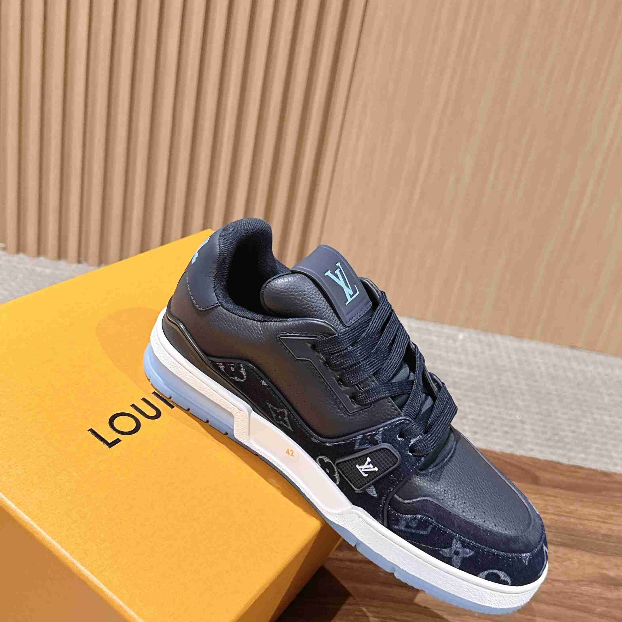 Louis Vuitton LV Trainer Sneaker  1AKDGZ（upon uk size） - DesignerGu