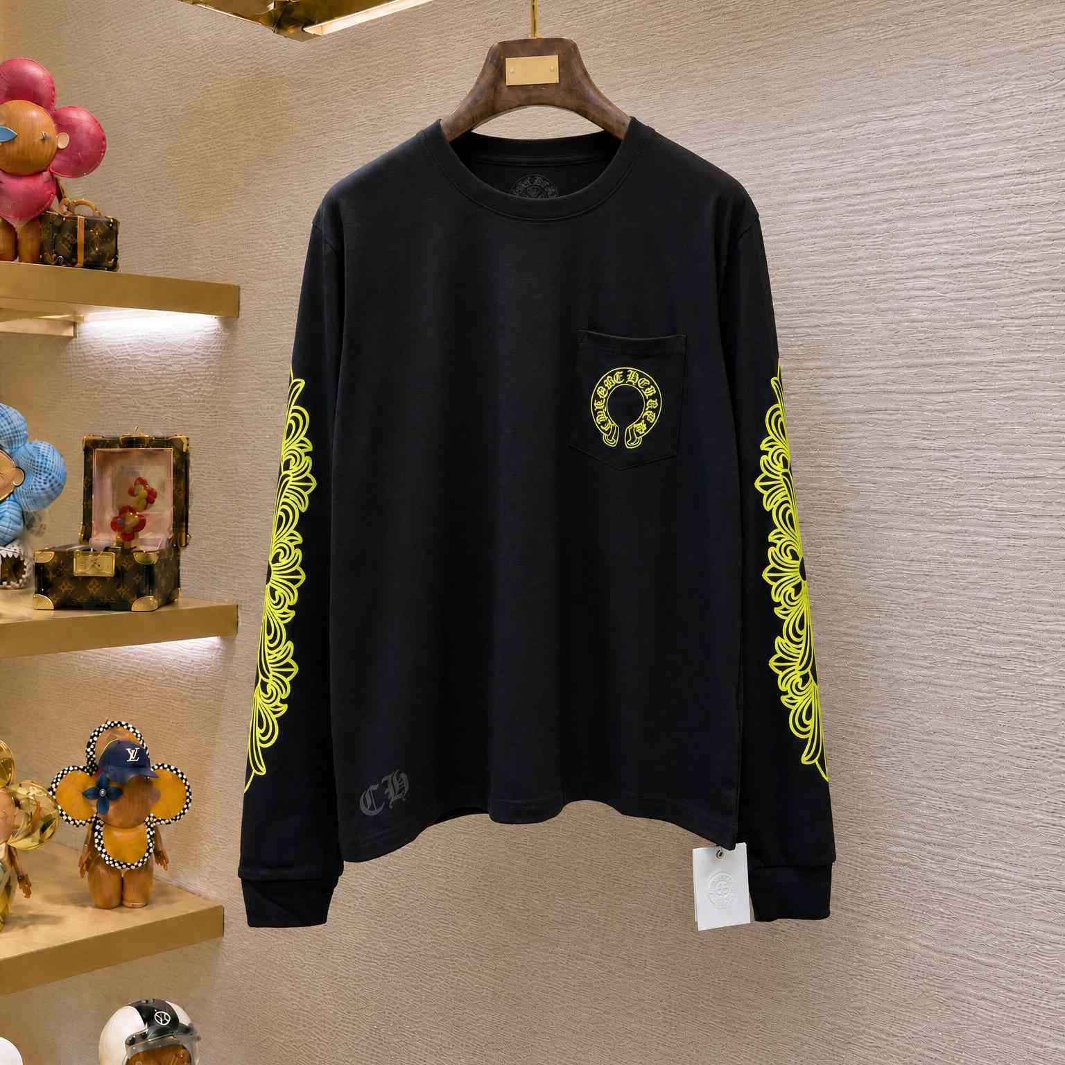 Chrome Hearts Horseshoe Logo Long Sleeve Pocket T-Shirt - DesignerGu