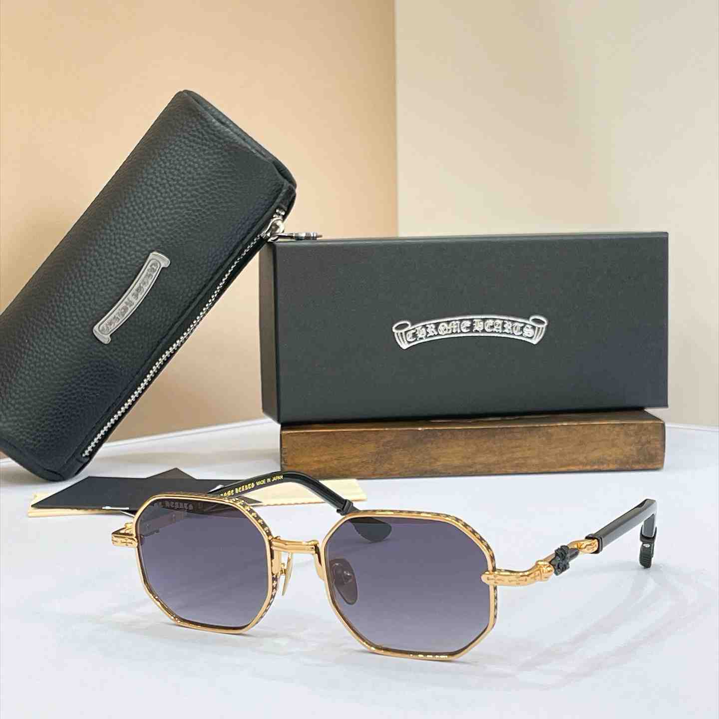 Chrome Hearts NIPSBKS Sunglasses - DesignerGu