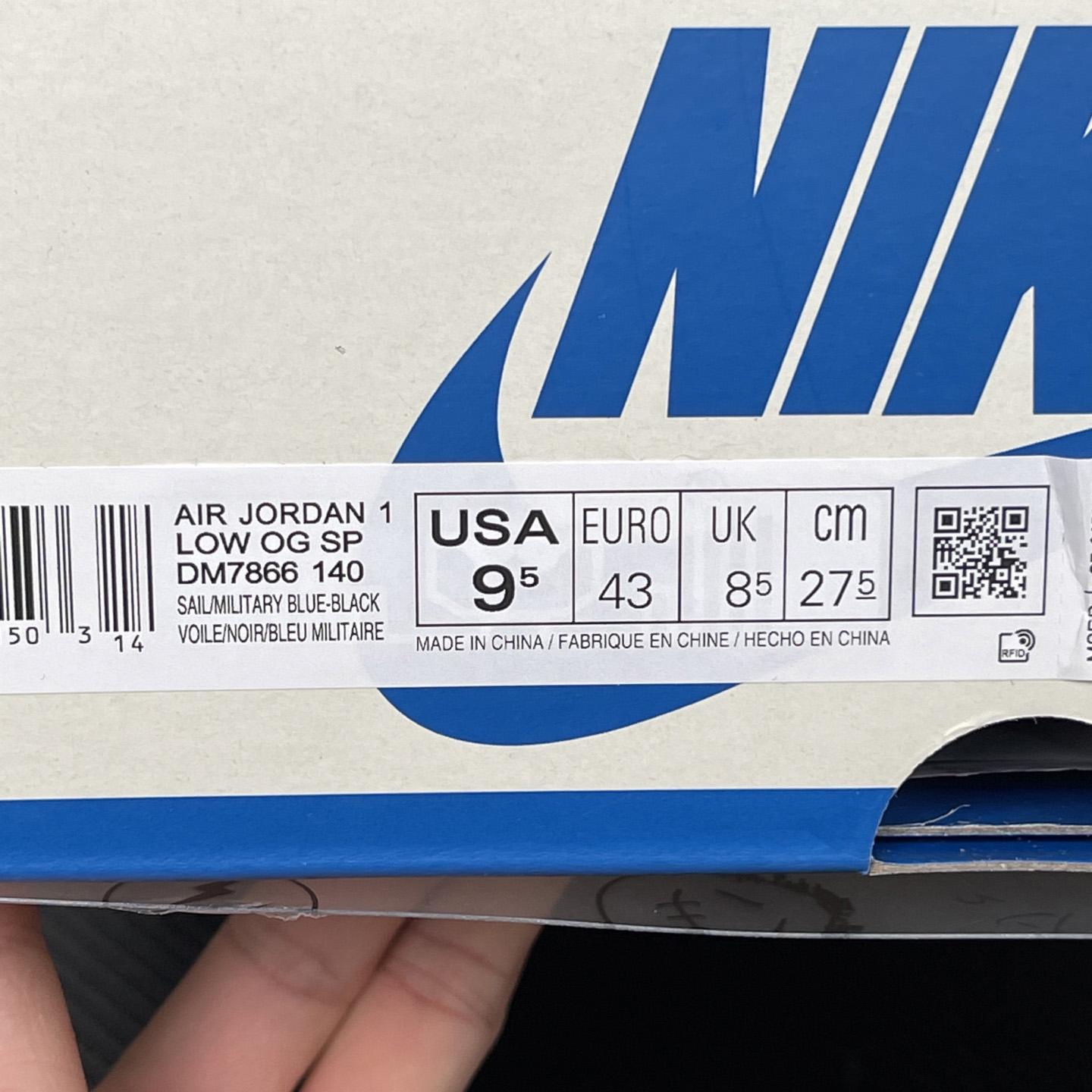 Travis Scott x Air Jordan 1 Low Sneaker      DM7866-140 - DesignerGu