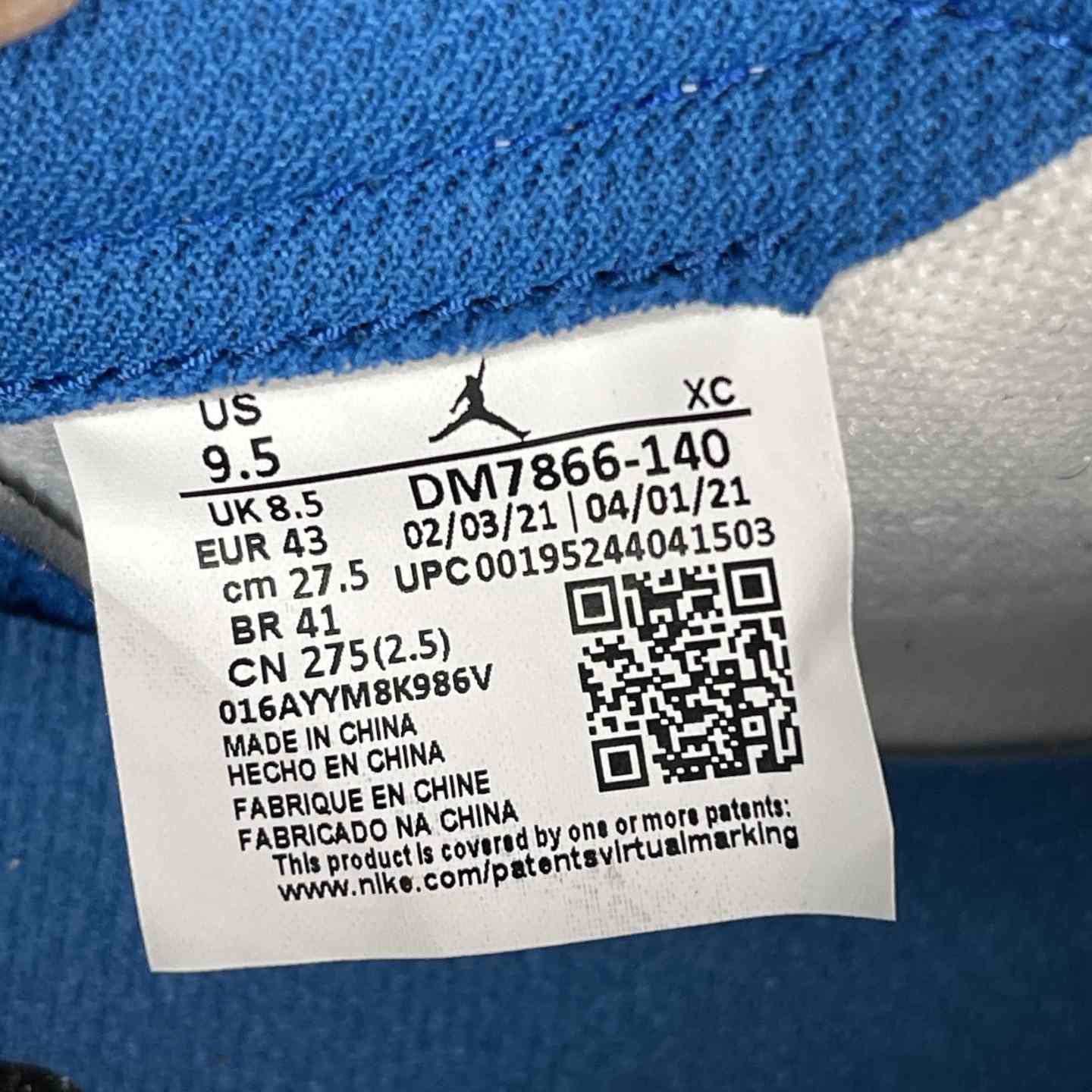Travis Scott x Air Jordan 1 Low Sneaker      DM7866-140 - DesignerGu