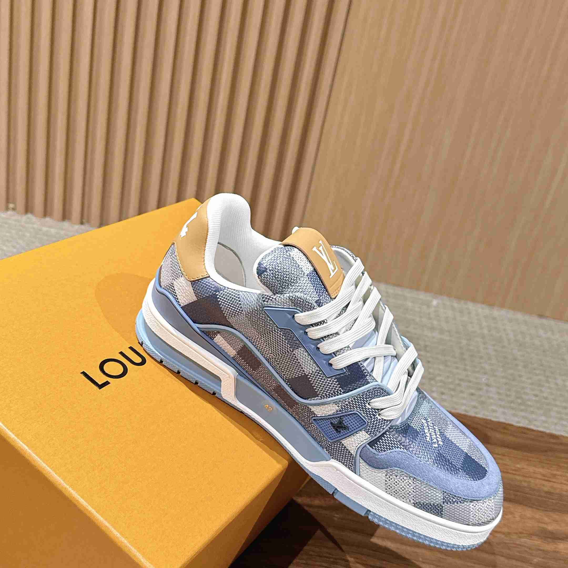 Louis Vuitton LV Trainer Sneaker  1AKCD1（upon uk size） - DesignerGu