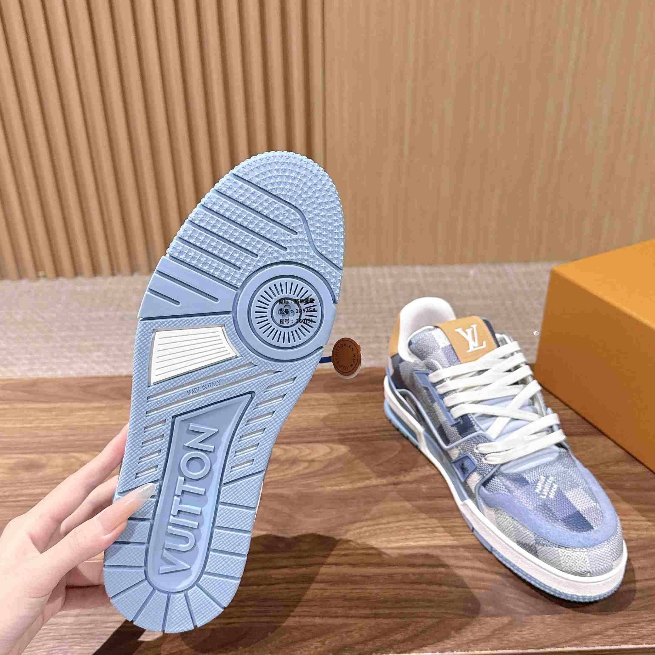 Louis Vuitton LV Trainer Sneaker  1AKCD1（upon uk size） - DesignerGu