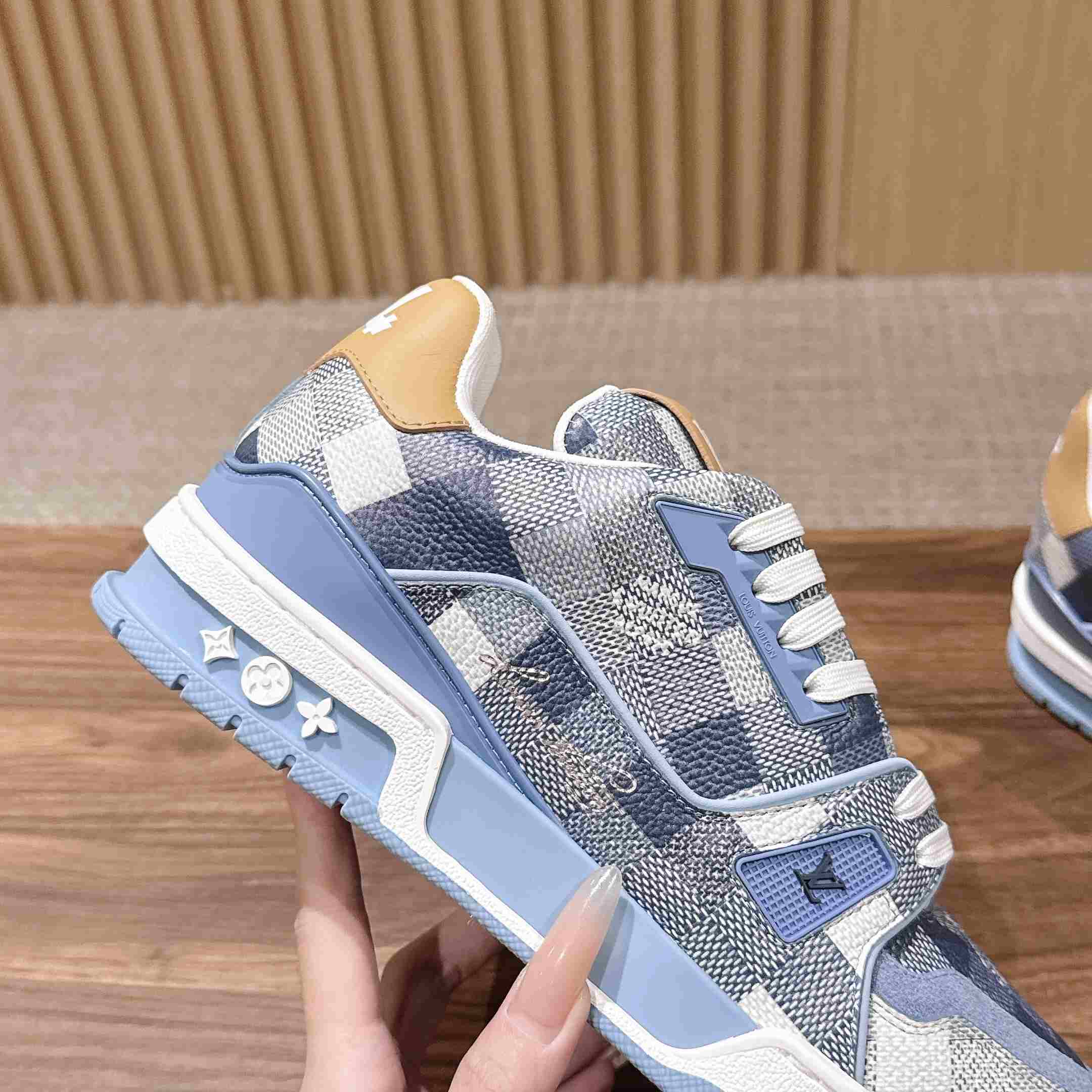 Louis Vuitton LV Trainer Sneaker  1AKCD1（upon uk size） - DesignerGu