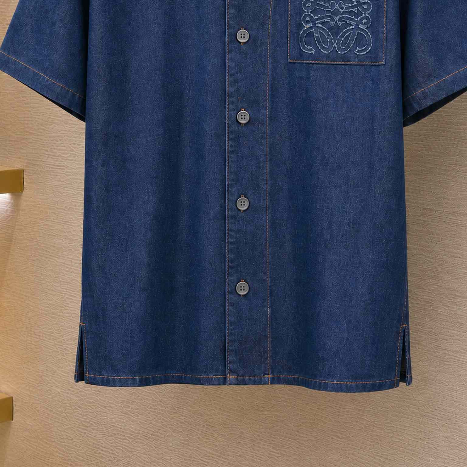 Loewe Short Sleeve Shirt In Cotton - DesignerGu