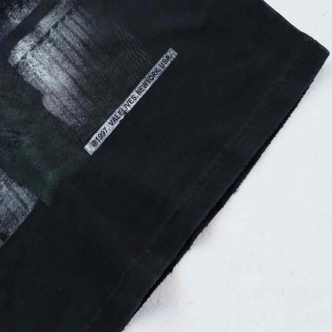 Vale Forever Stanley Graphic Print T-shirt - DesignerGu