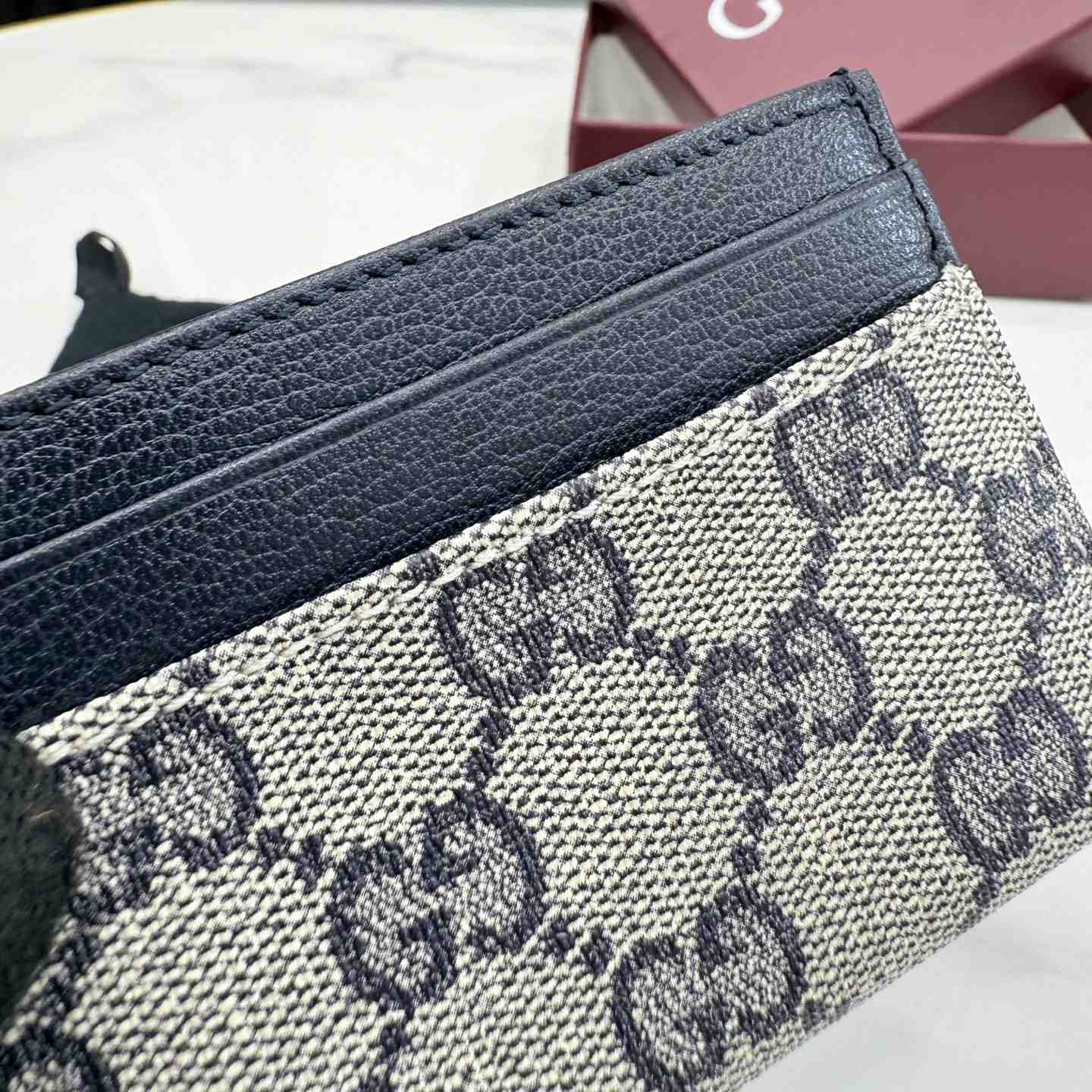 Gucci Essence Classic Card Case A002F2 - DesignerGu