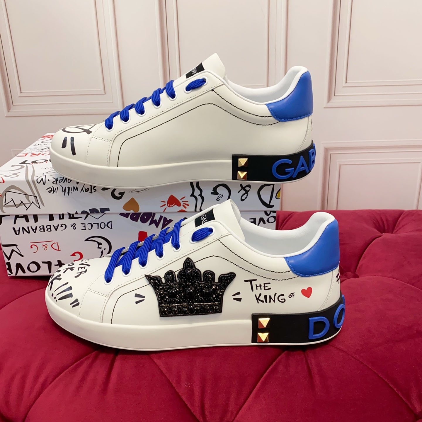 Dolce & Gabbana Portofino Leather Sneakers - DesignerGu