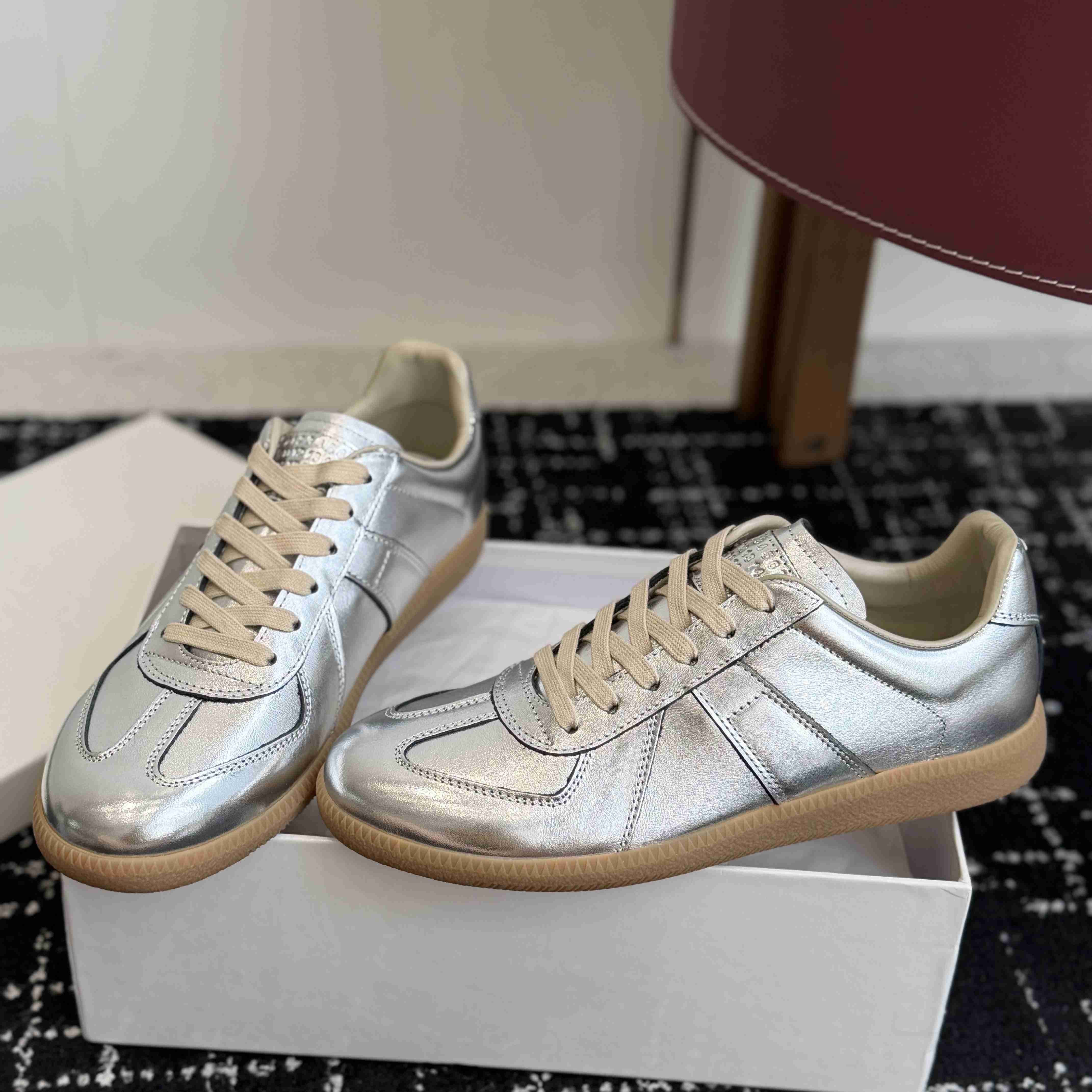 Maison Margiela Replica Metallic Leather Low-Top Sneakers - DesignerGu