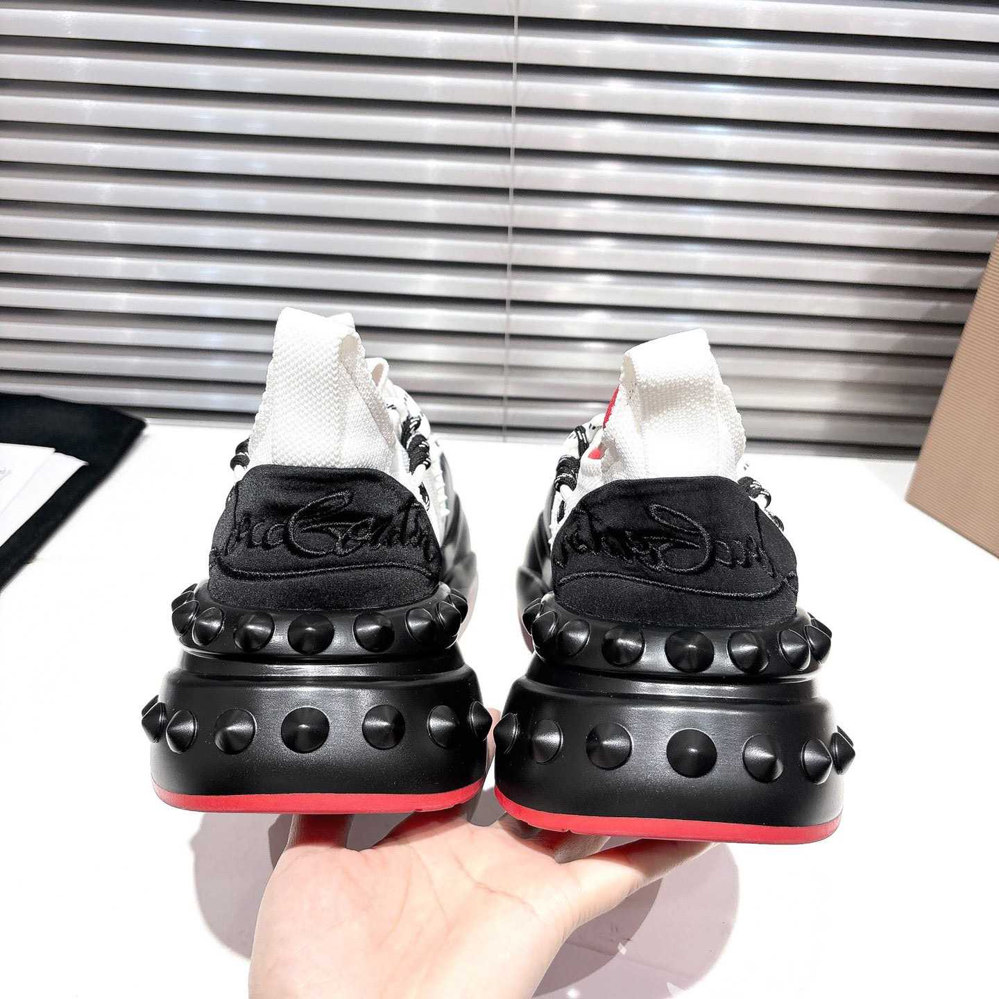 Christian Louboutin Trailnrun Sneakers - DesignerGu