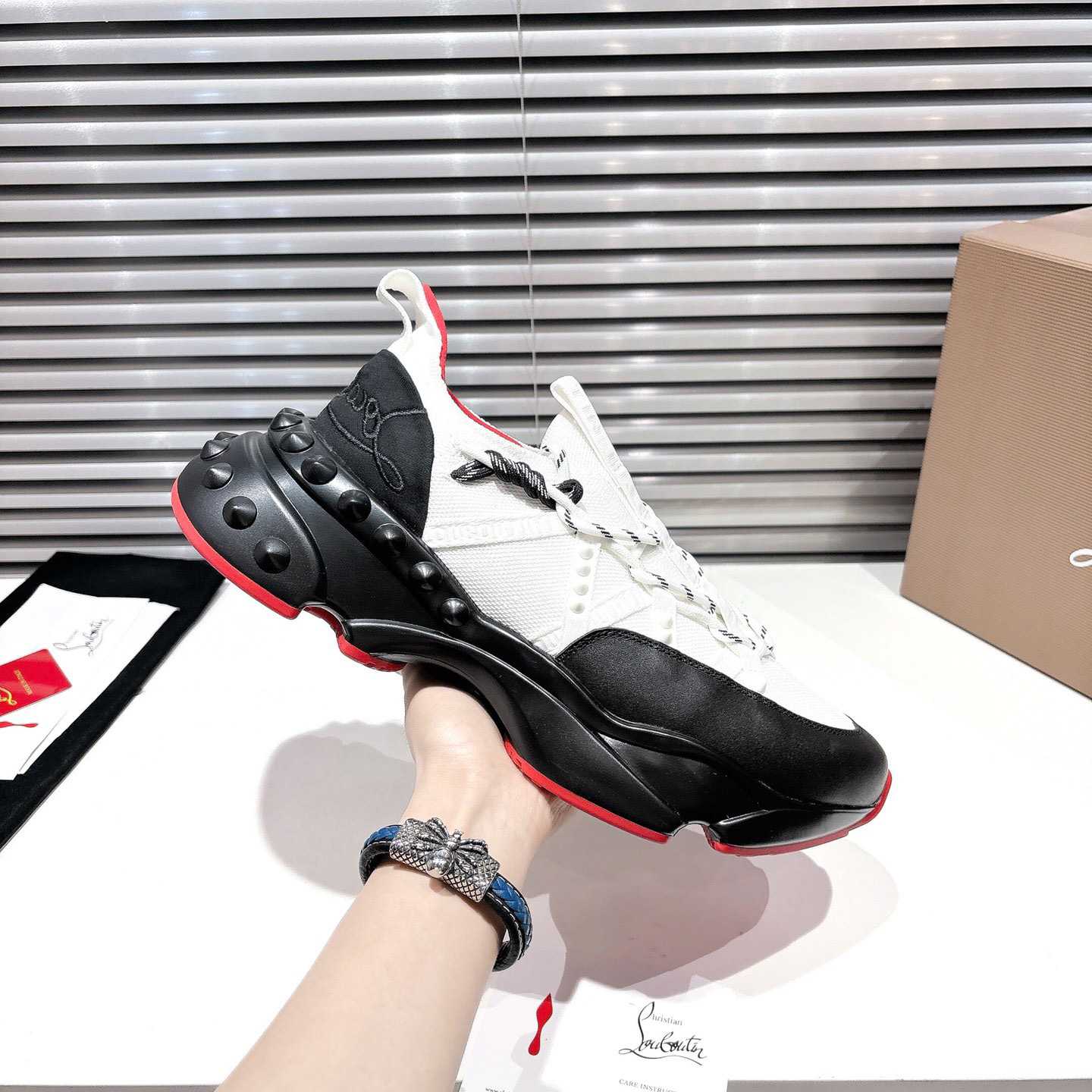 Christian Louboutin Trailnrun Sneakers - DesignerGu