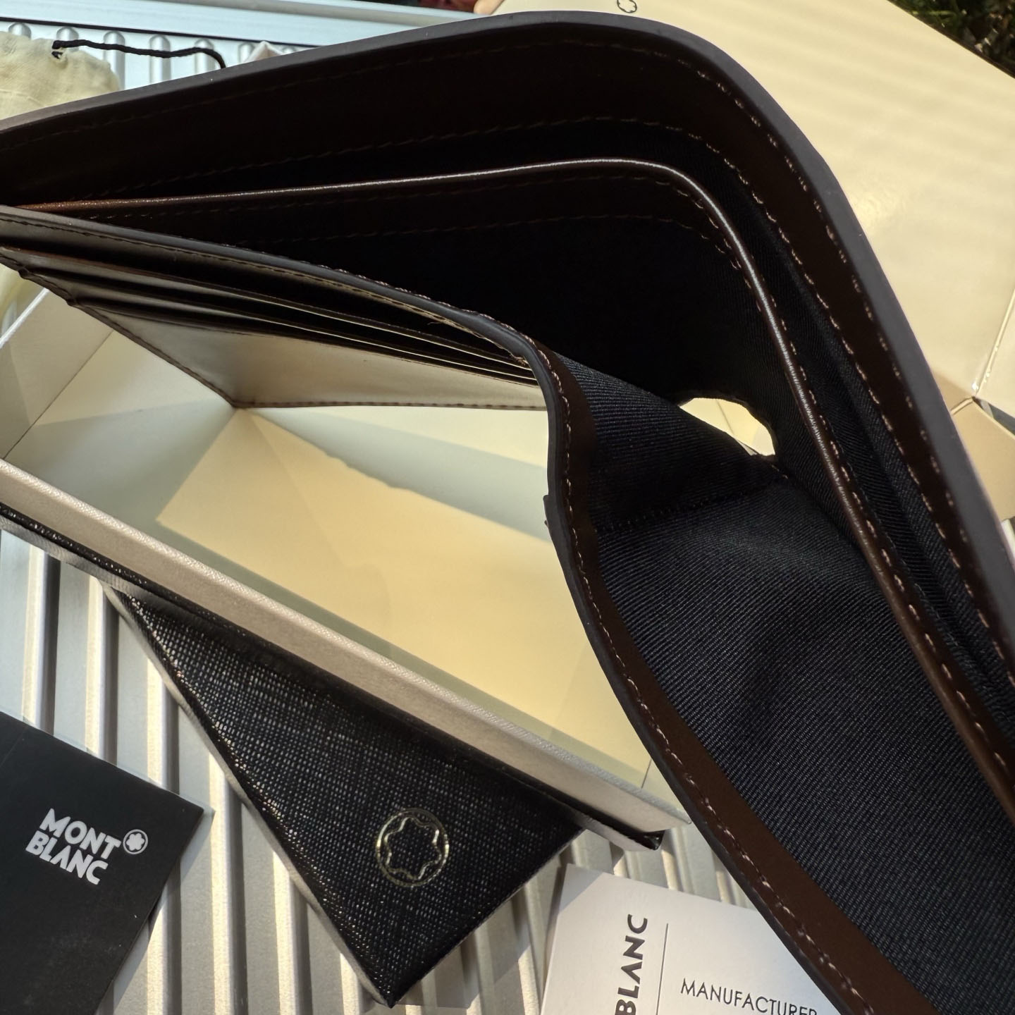 Montblanc Meisterstück Wallet 8cc - DesignerGu