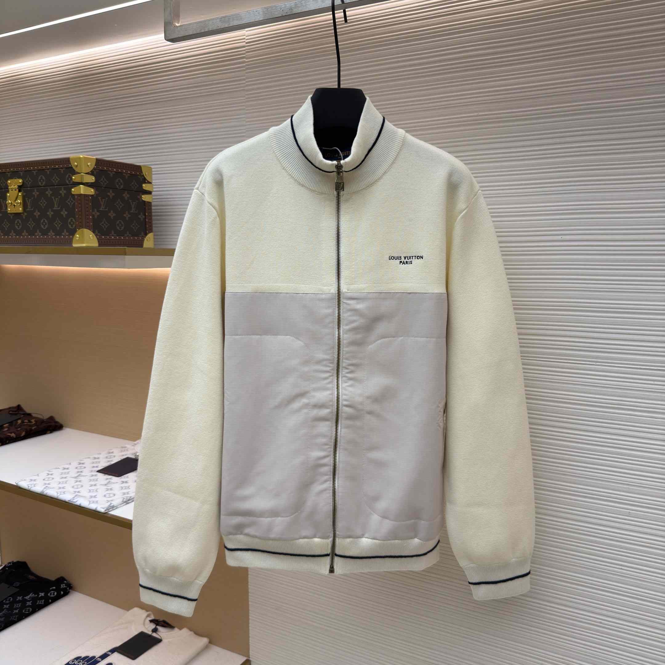 Louis Vuitton Hybrid Knit Track Top 1AK6YF - DesignerGu