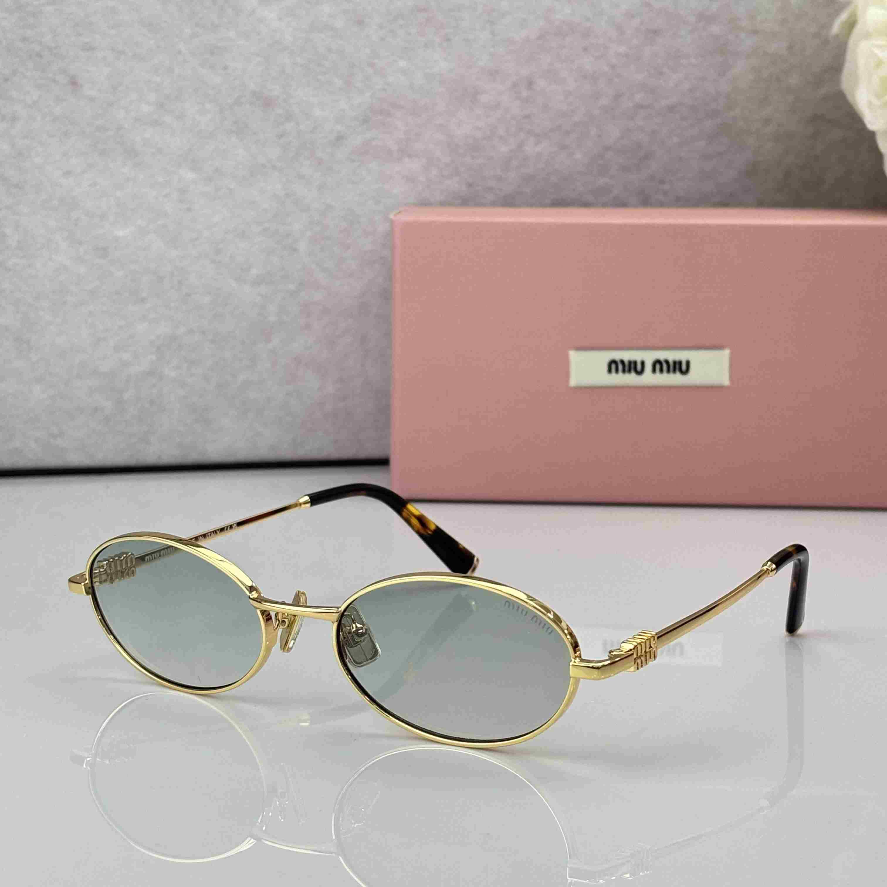 Miu Miu SMUA57S Sunglasses - DesignerGu