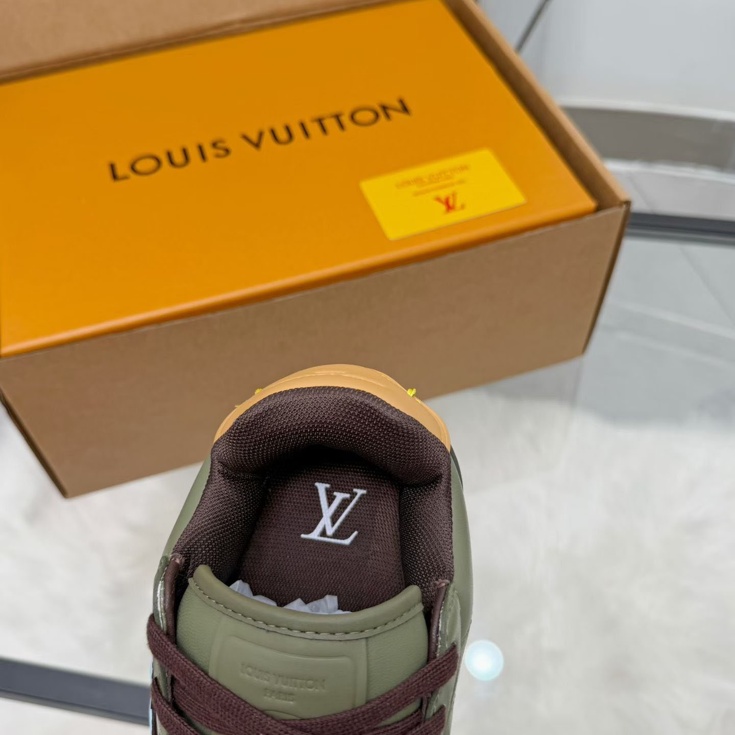 Louis Vuitton LV BUTTERSOFT Sneaker 1AIWX2 - DesignerGu
