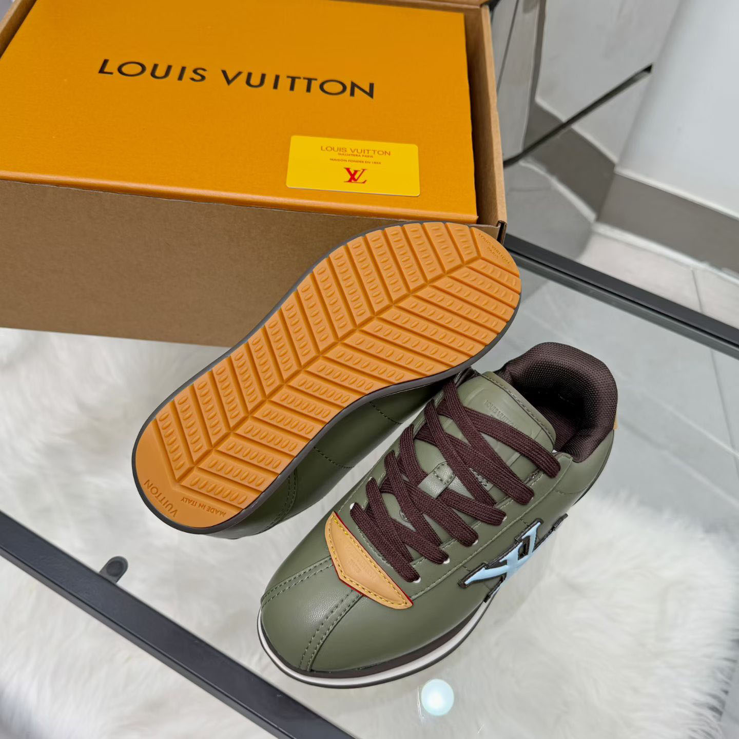 Louis Vuitton LV BUTTERSOFT Sneaker 1AIWX2 - DesignerGu