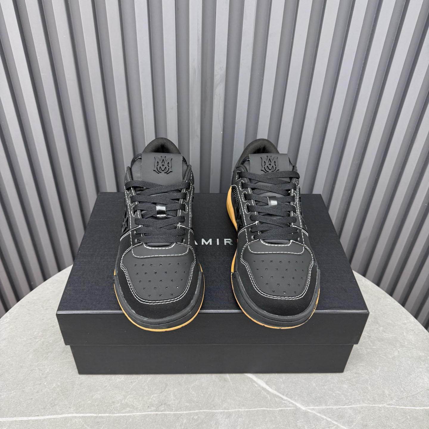 Amiri Logo Leather Low-Top Sneakers - DesignerGu