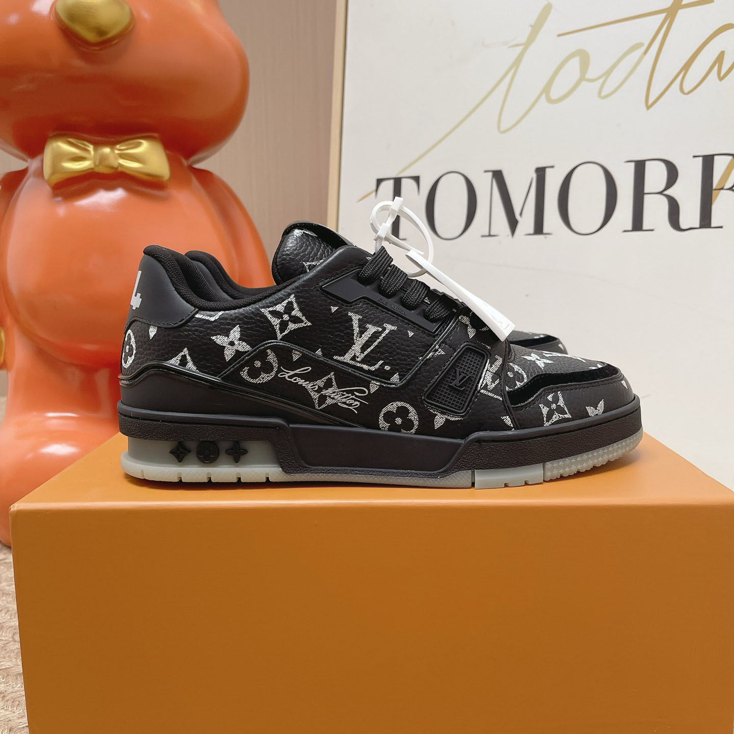 Louis Vuitton LV Trainer Sneaker 1AKRA0（upon uk size） - DesignerGu