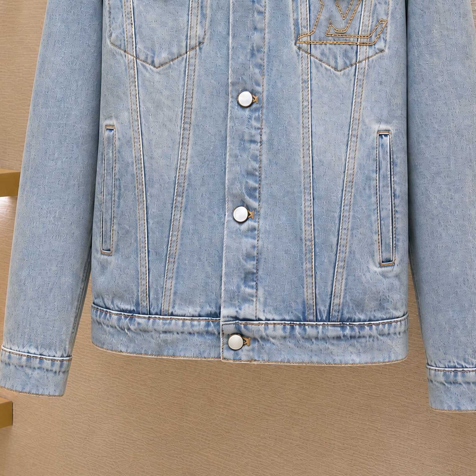 Louis Vuitton Denim Trucker Jacket - DesignerGu