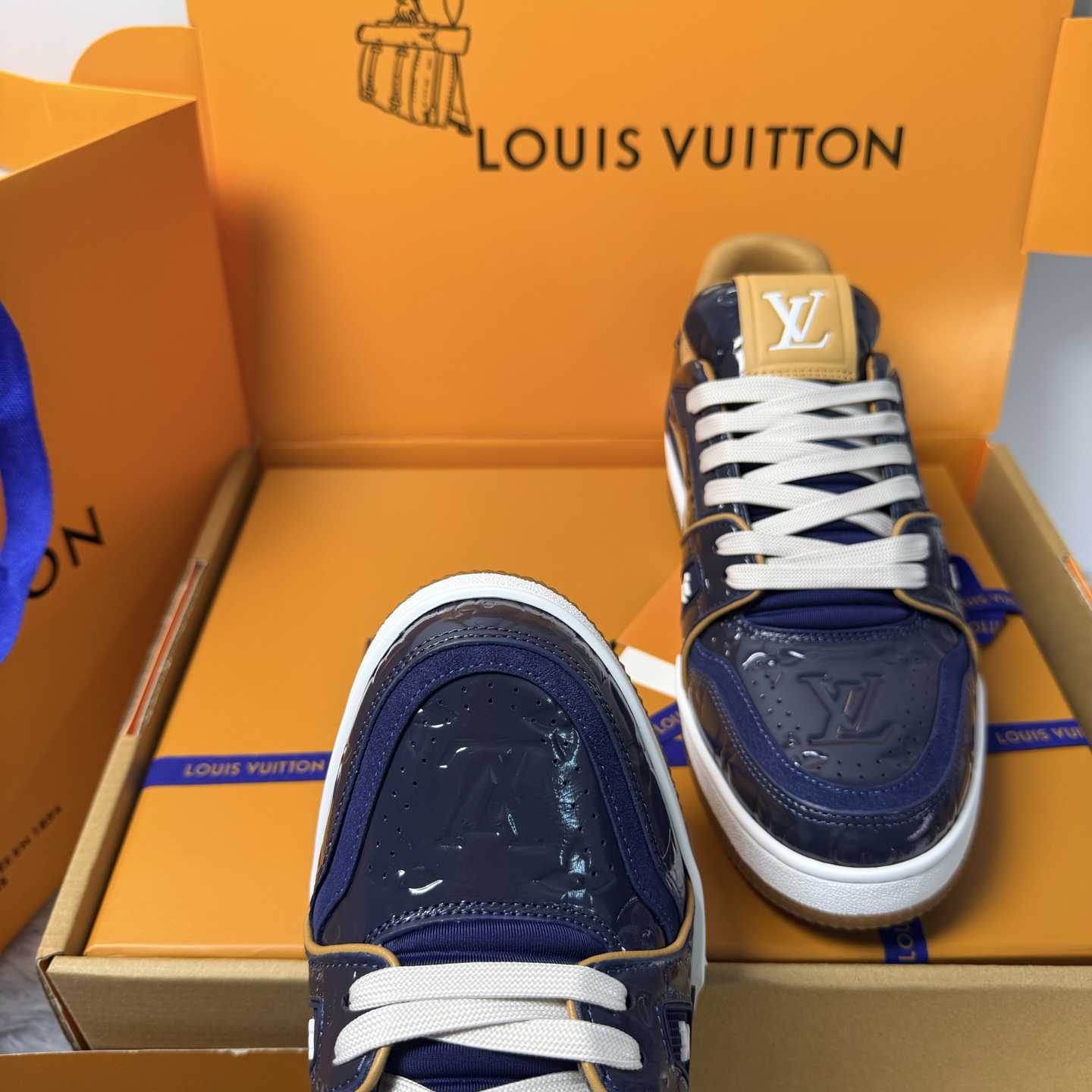 Louis Vuitton LV Trainer Sneaker 1AKP8Y（upon uk size） - DesignerGu