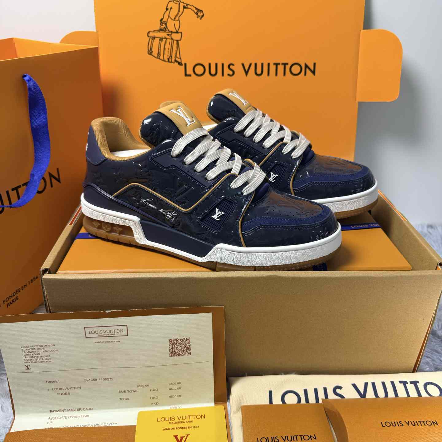 Louis Vuitton LV Trainer Sneaker 1AKP8Y（upon uk size） - DesignerGu