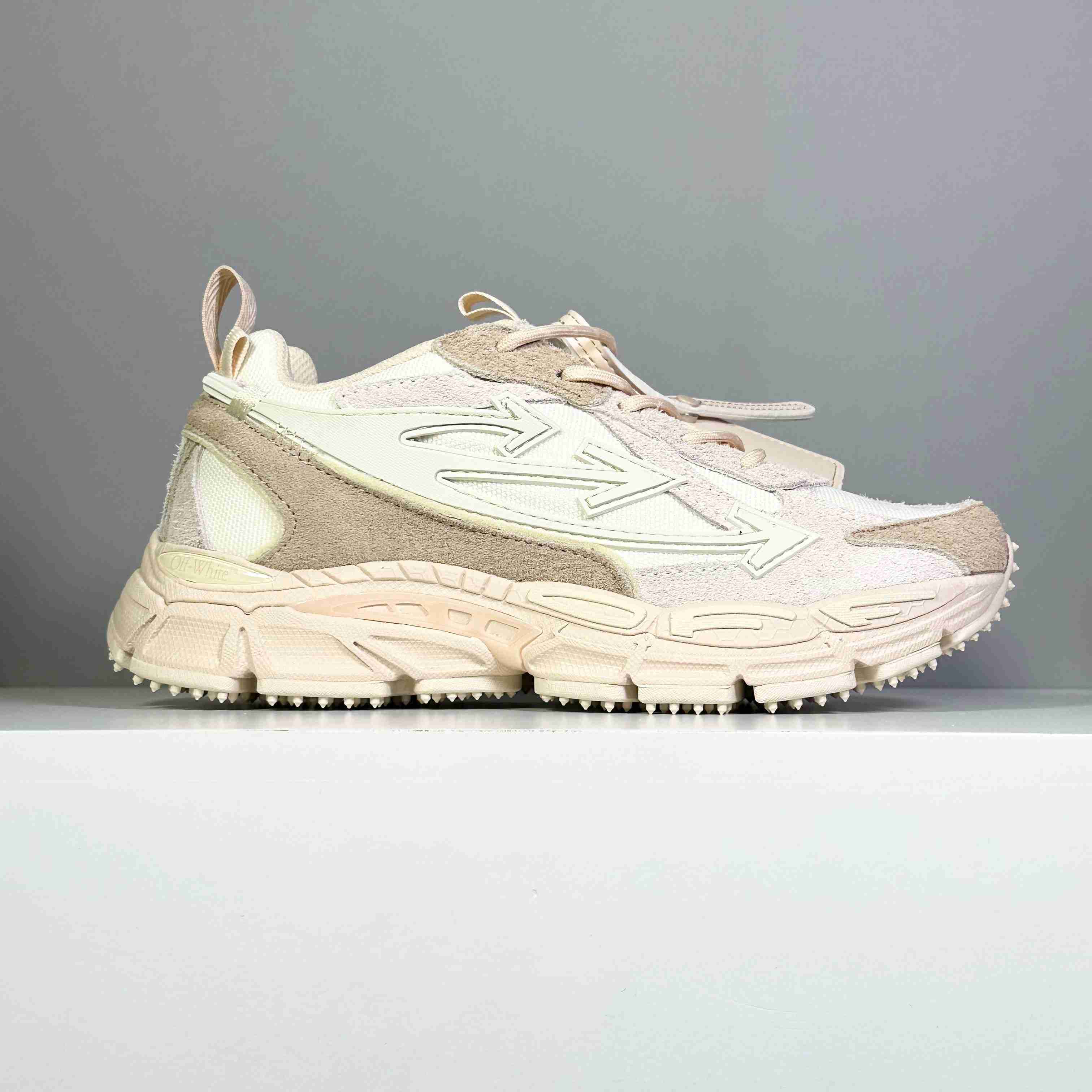 Off-White Suede Panelled Sneakers - DesignerGu