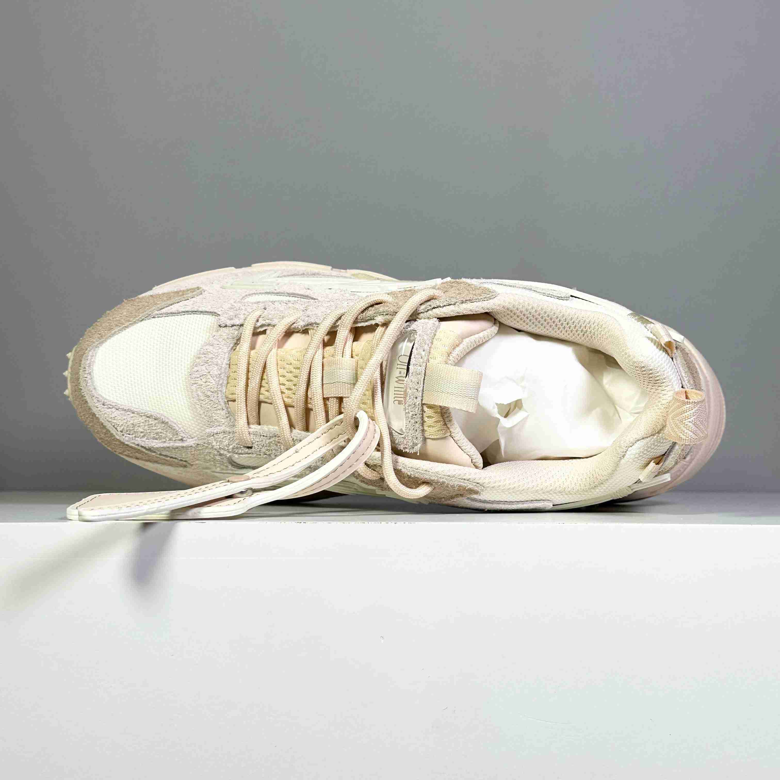 Off-White Suede Panelled Sneakers - DesignerGu