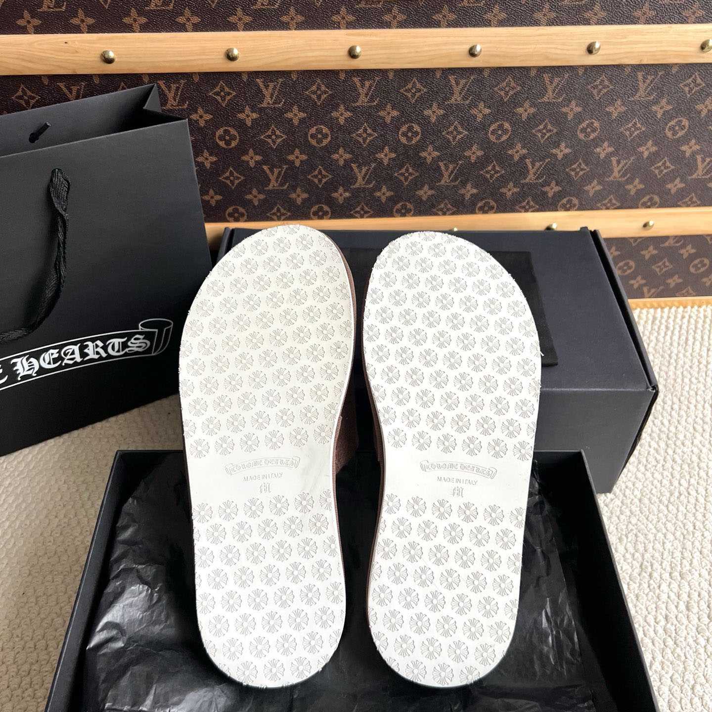 Chrome Hearts Malibu Hotel Slippers  - DesignerGu