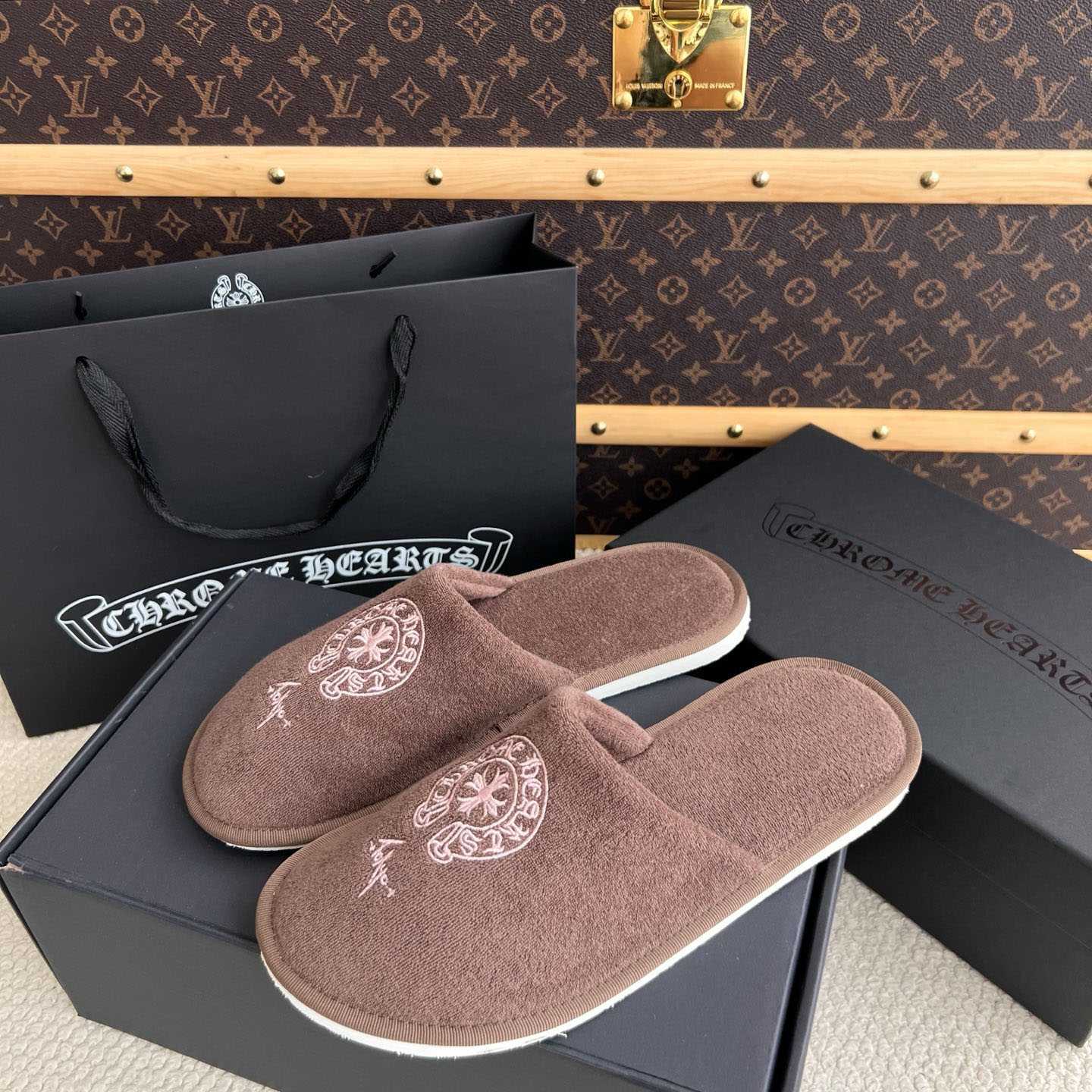Chrome Hearts Malibu Hotel Slippers  - DesignerGu