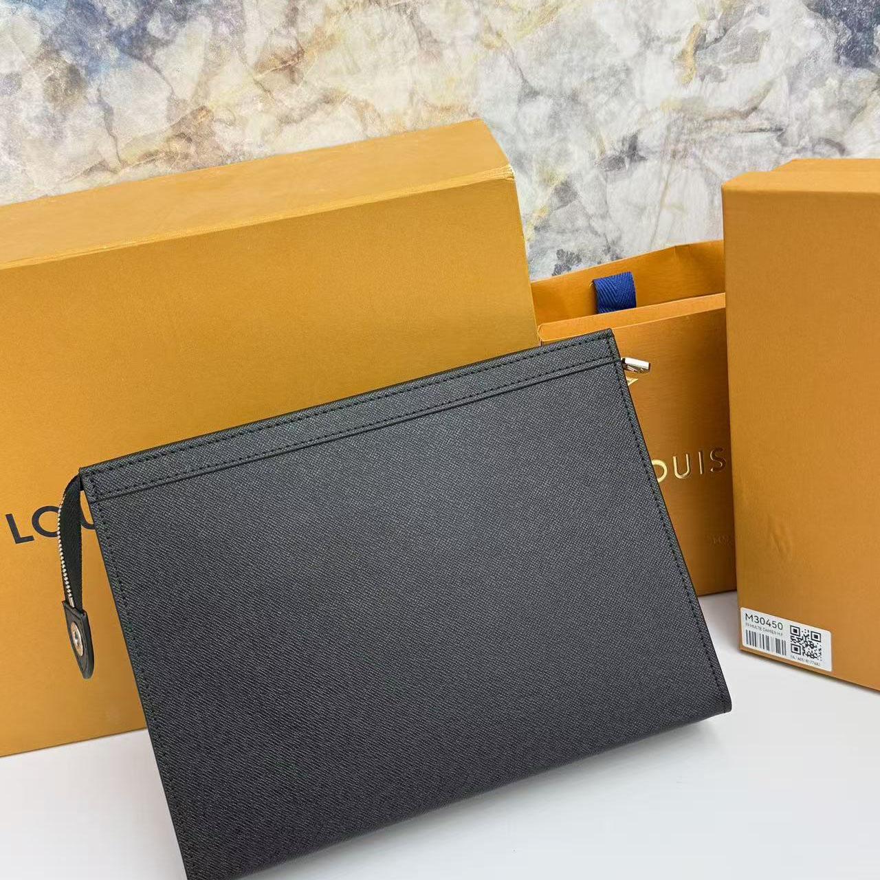 Louis Vuitton Pochette Voyage M30450 - DesignerGu