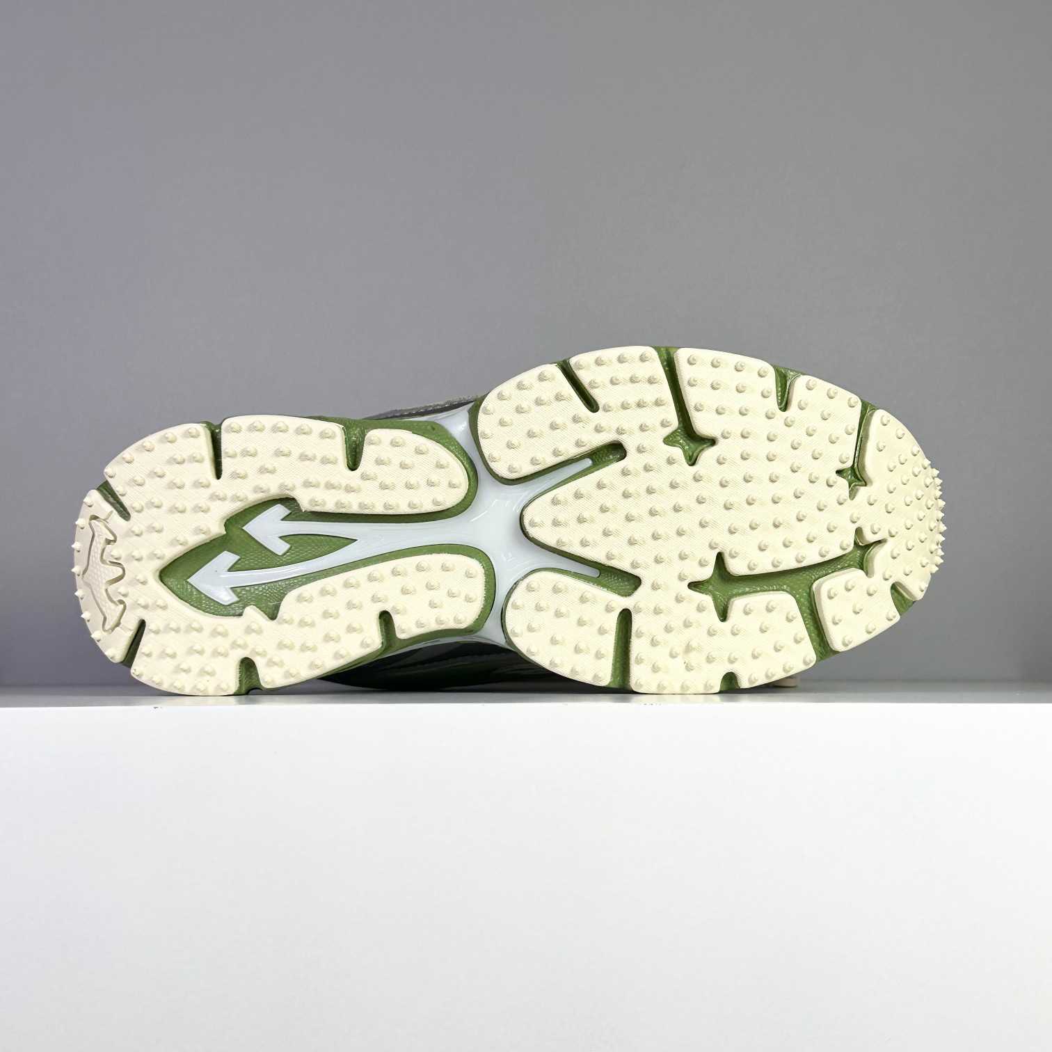 Off-White Be Right Back Sneakers - DesignerGu