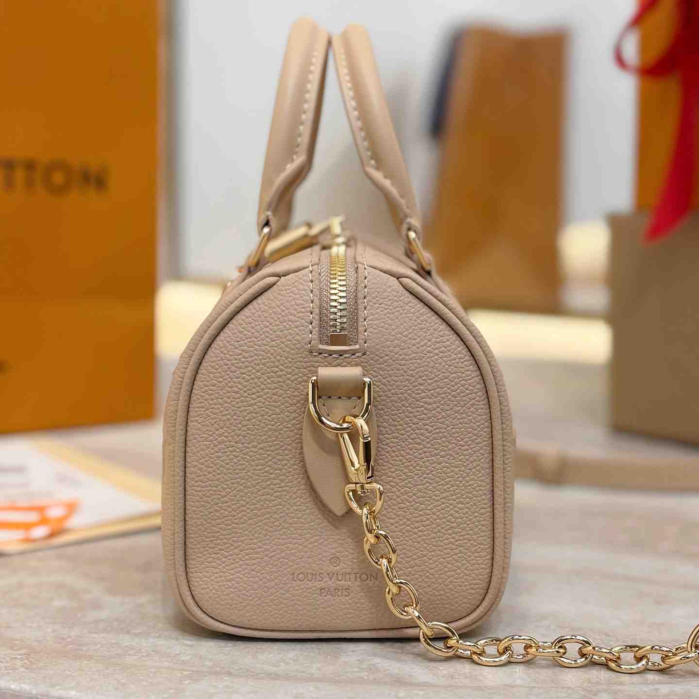 Louis Vuitton Speedy Bandoulière 20 M29977 - DesignerGu