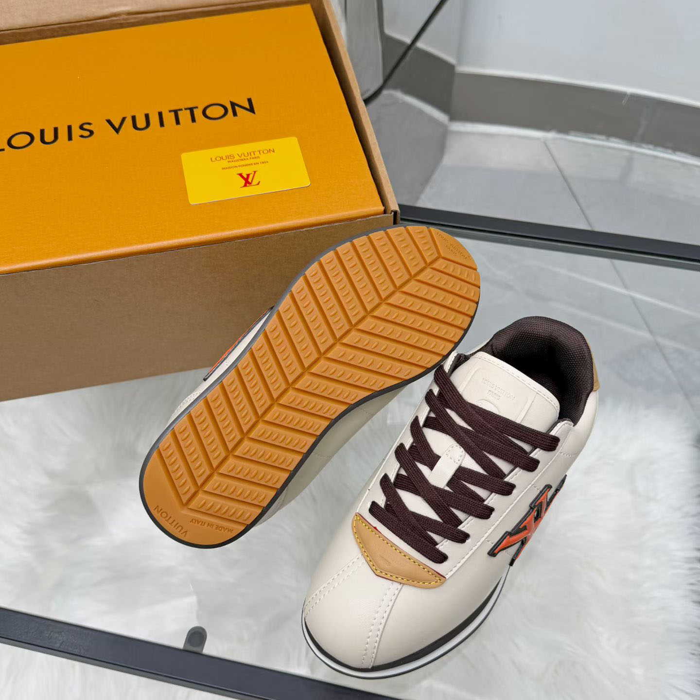 Louis Vuitton LV BUTTERSOFT Sneaker 1AIWWL - DesignerGu