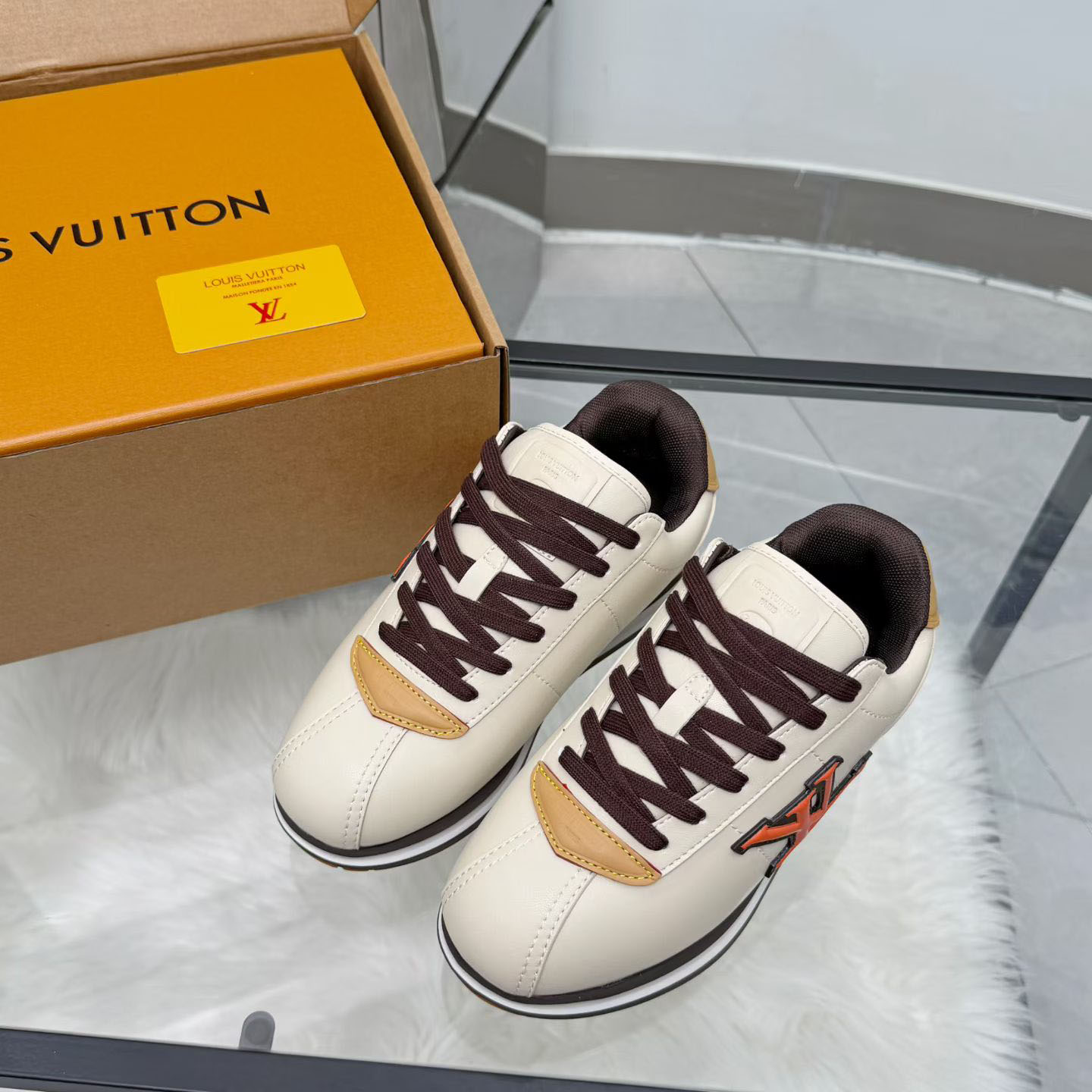 Louis Vuitton LV BUTTERSOFT Sneaker 1AIWWL - DesignerGu