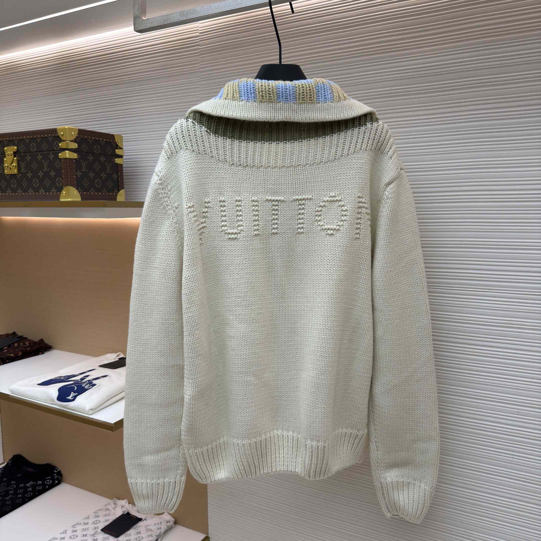 Louis Vuitton Zipped Intarsia Track Top 1AJUVN - DesignerGu