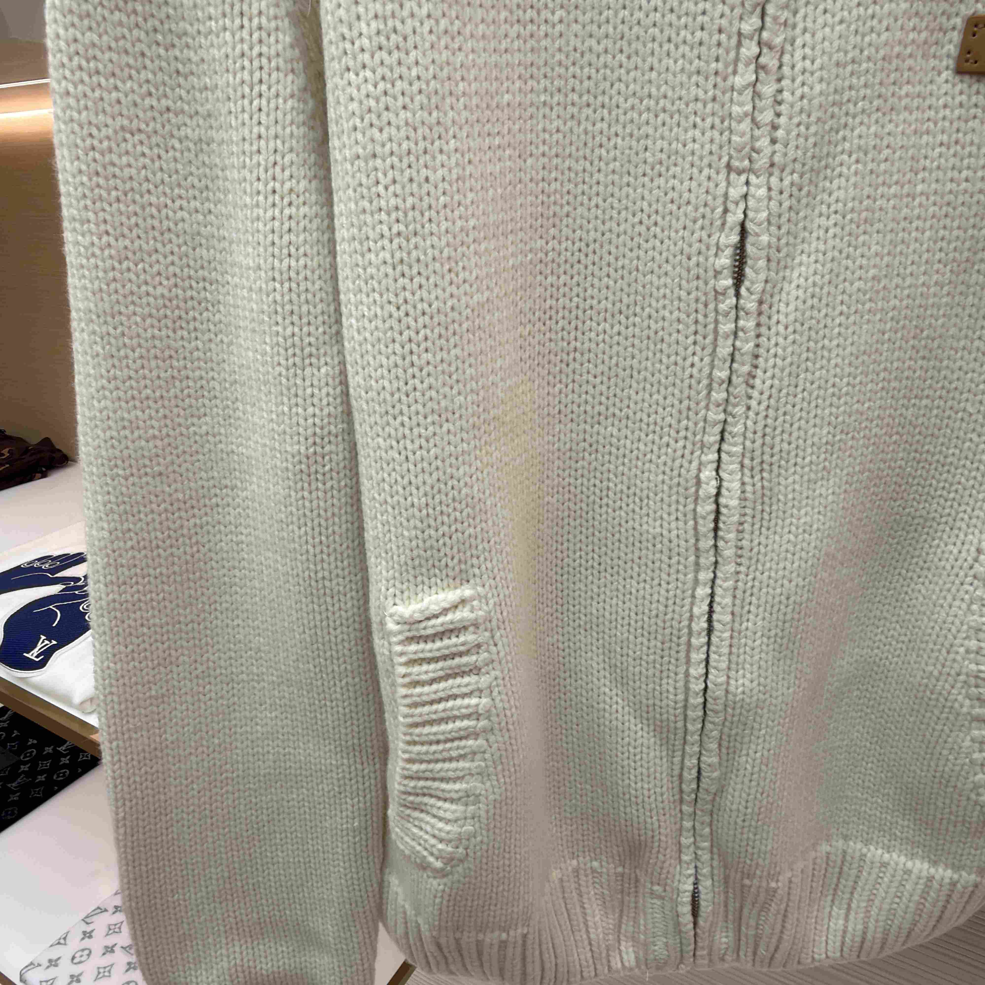 Louis Vuitton Zipped Intarsia Track Top 1AJUVN - DesignerGu