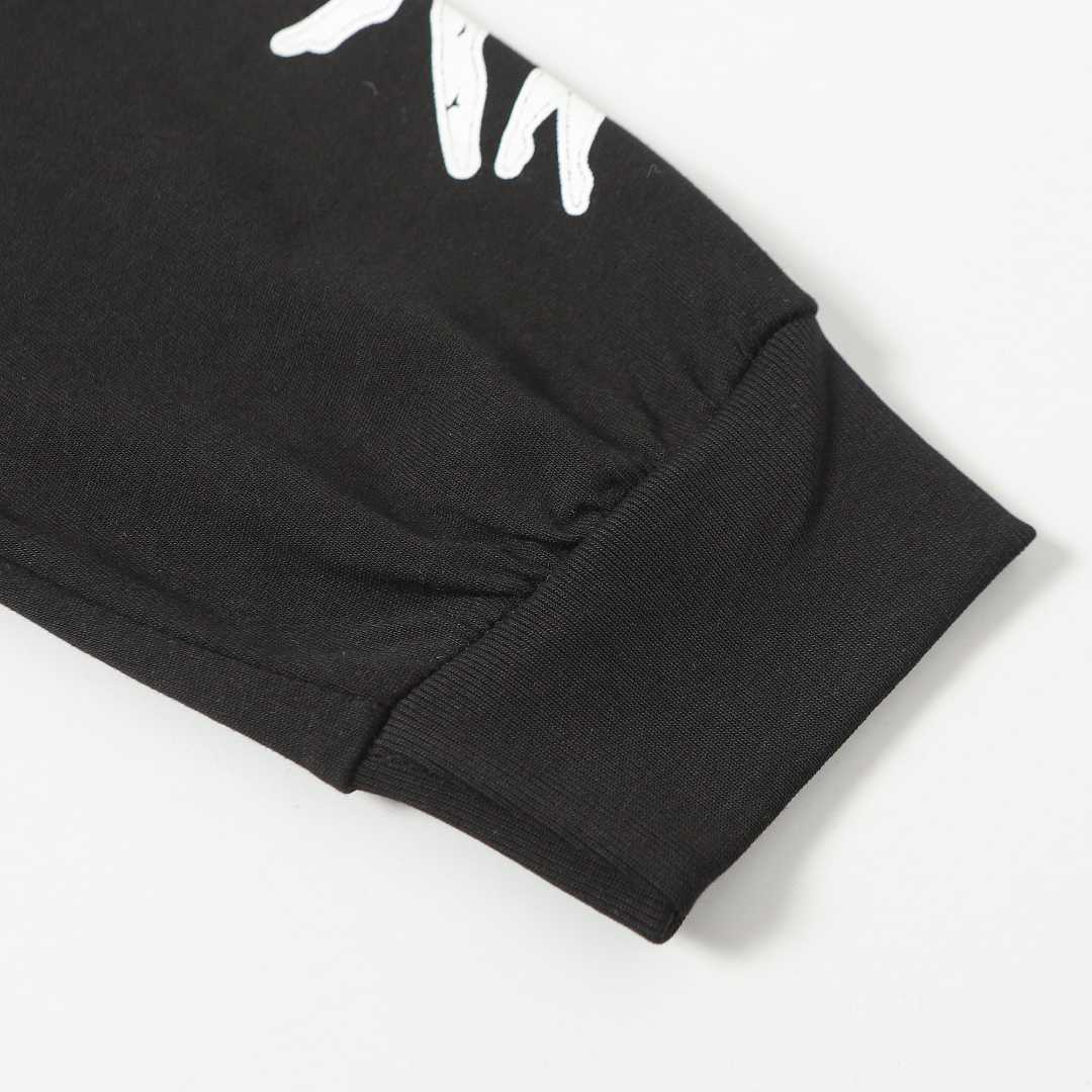 Hellstar Greatest Hits 08' Long-Sleeve 'Black' - DesignerGu