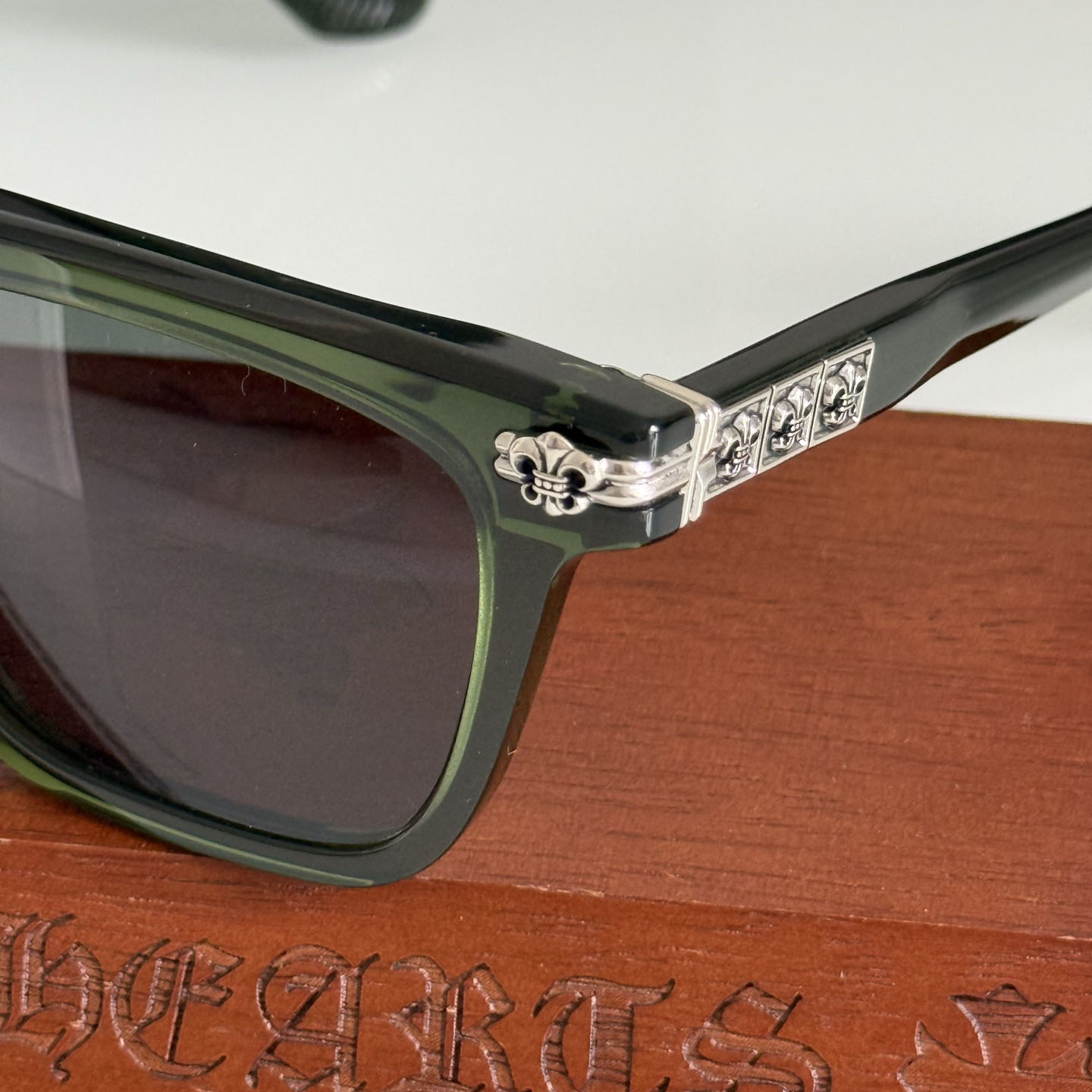 Chrome Hearts CH8330 Glasses - DesignerGu