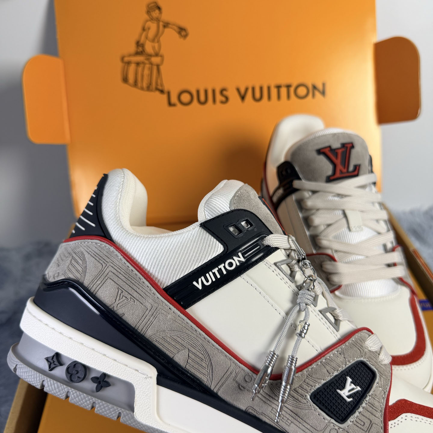 Louis Vuitton LV Trainer Sneaker 1AKP7E（upon uk size） - DesignerGu