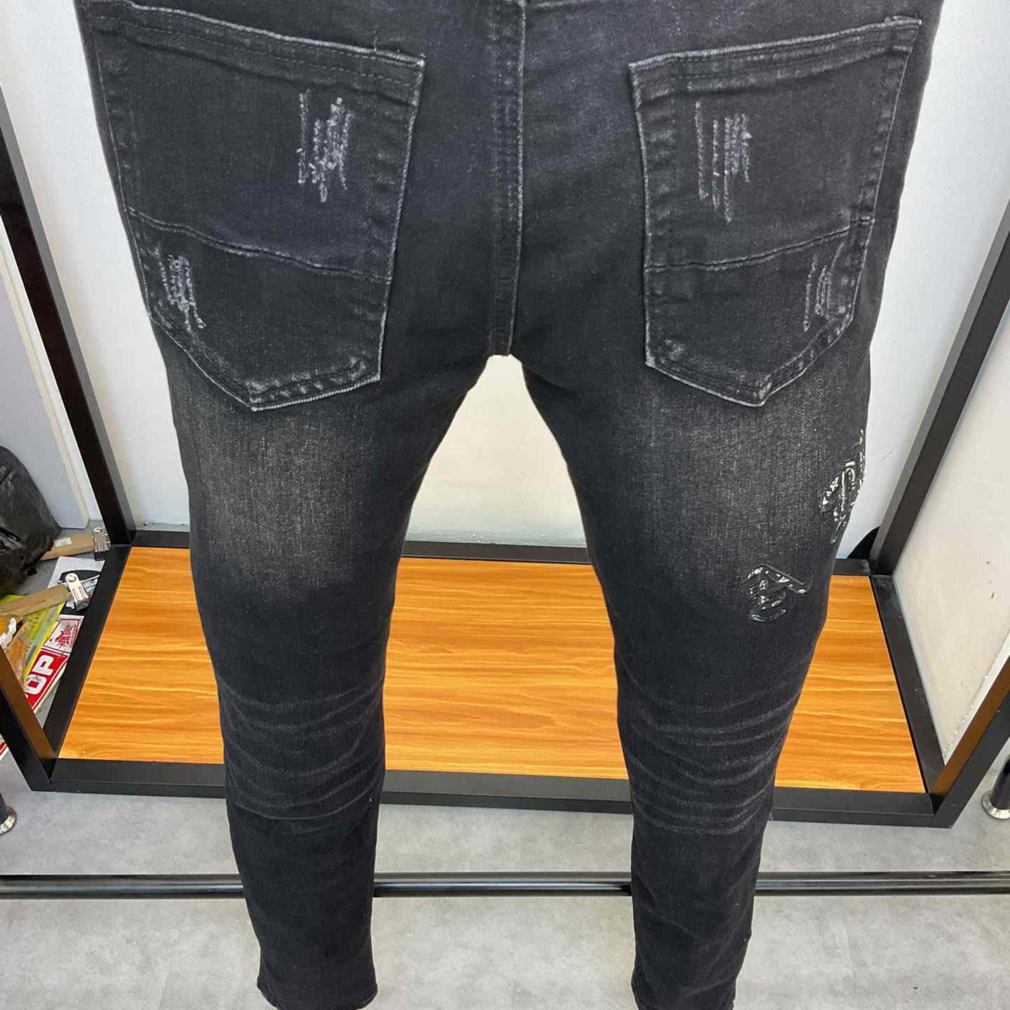 Amiri Jeans   - DesignerGu