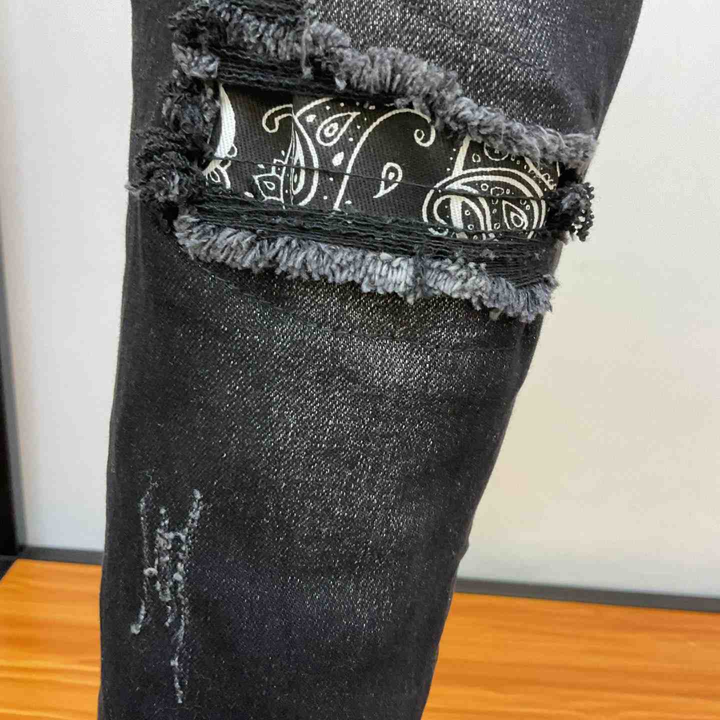 Amiri Jeans   - DesignerGu