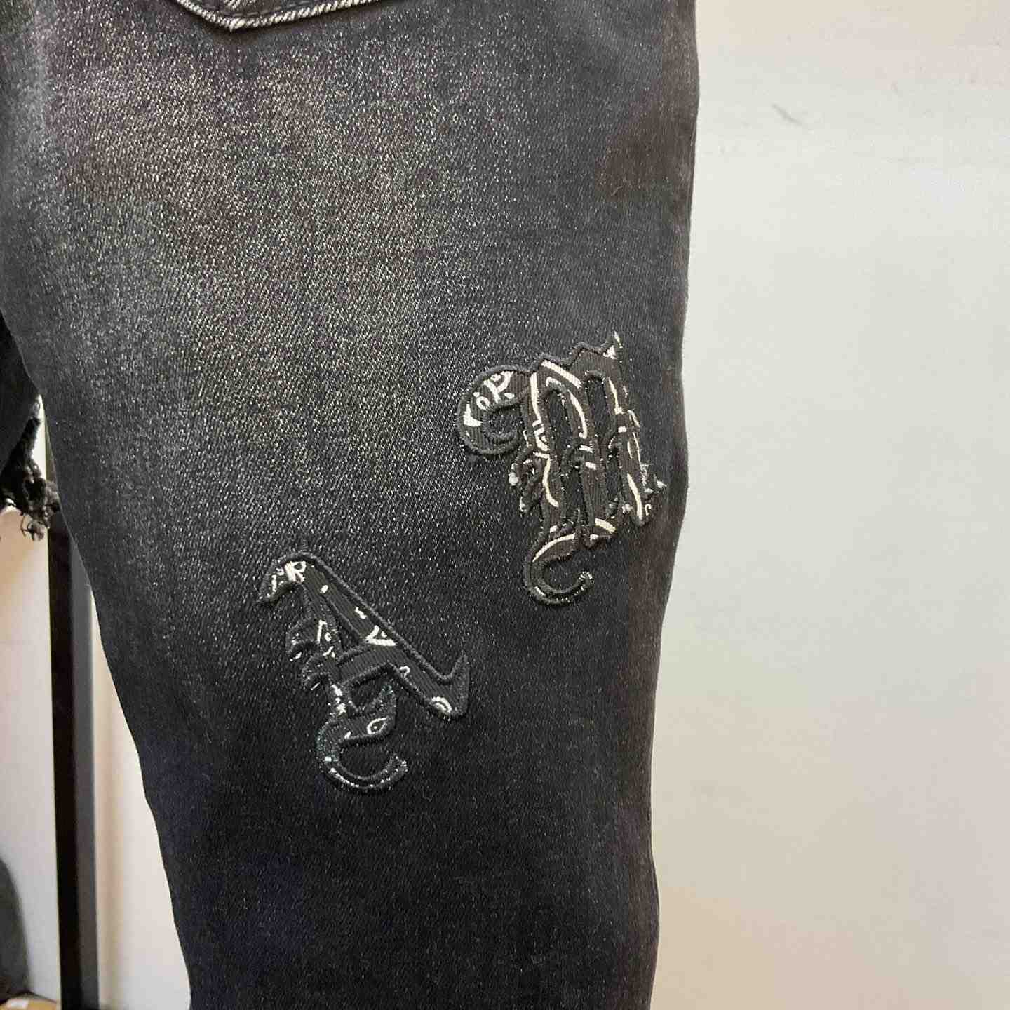 Amiri Jeans   - DesignerGu