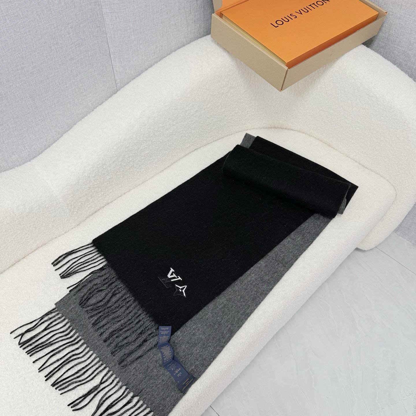 Louis Vuitton LV Dual Scarf - DesignerGu