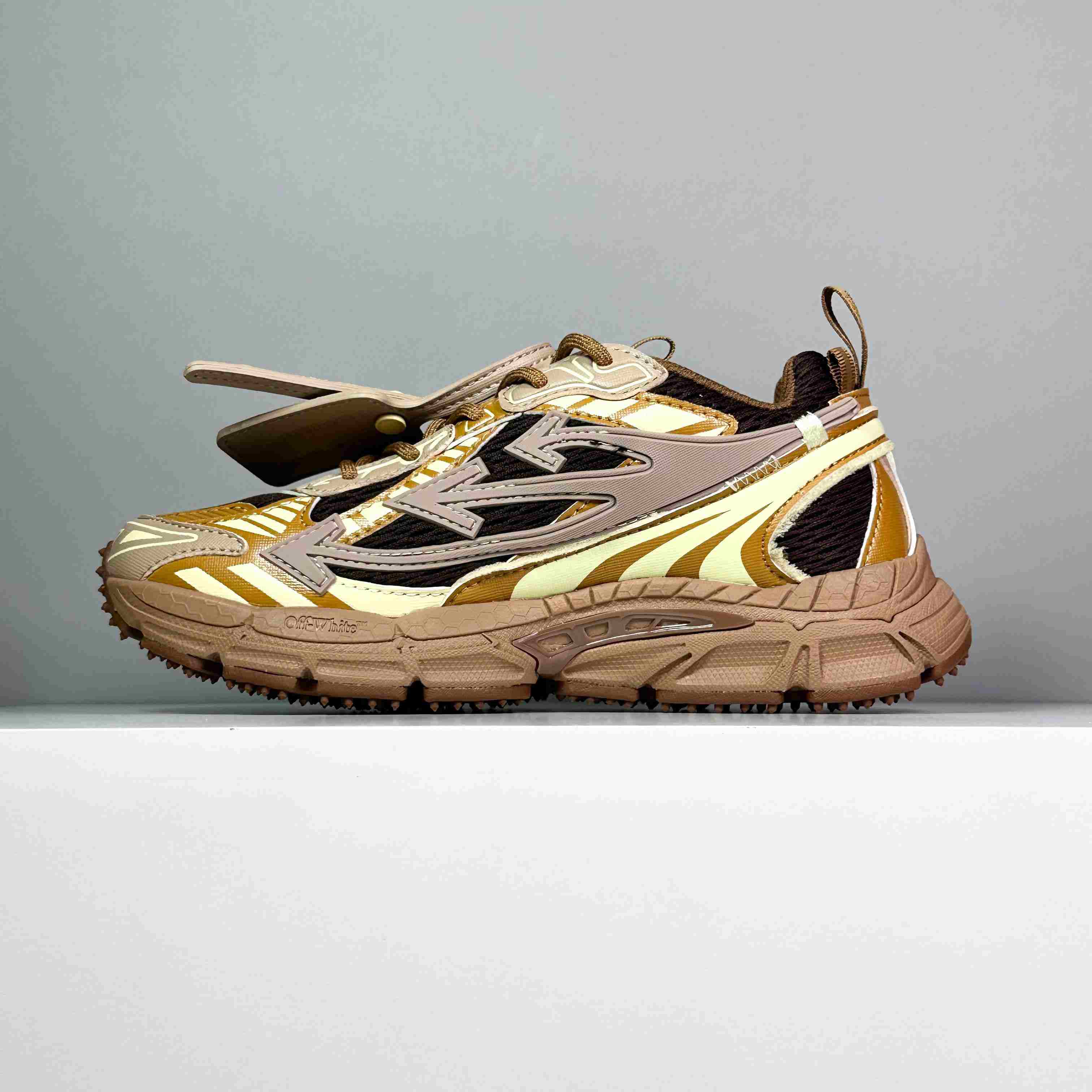 Off-White Be Right Back Mesh Sneakers - DesignerGu